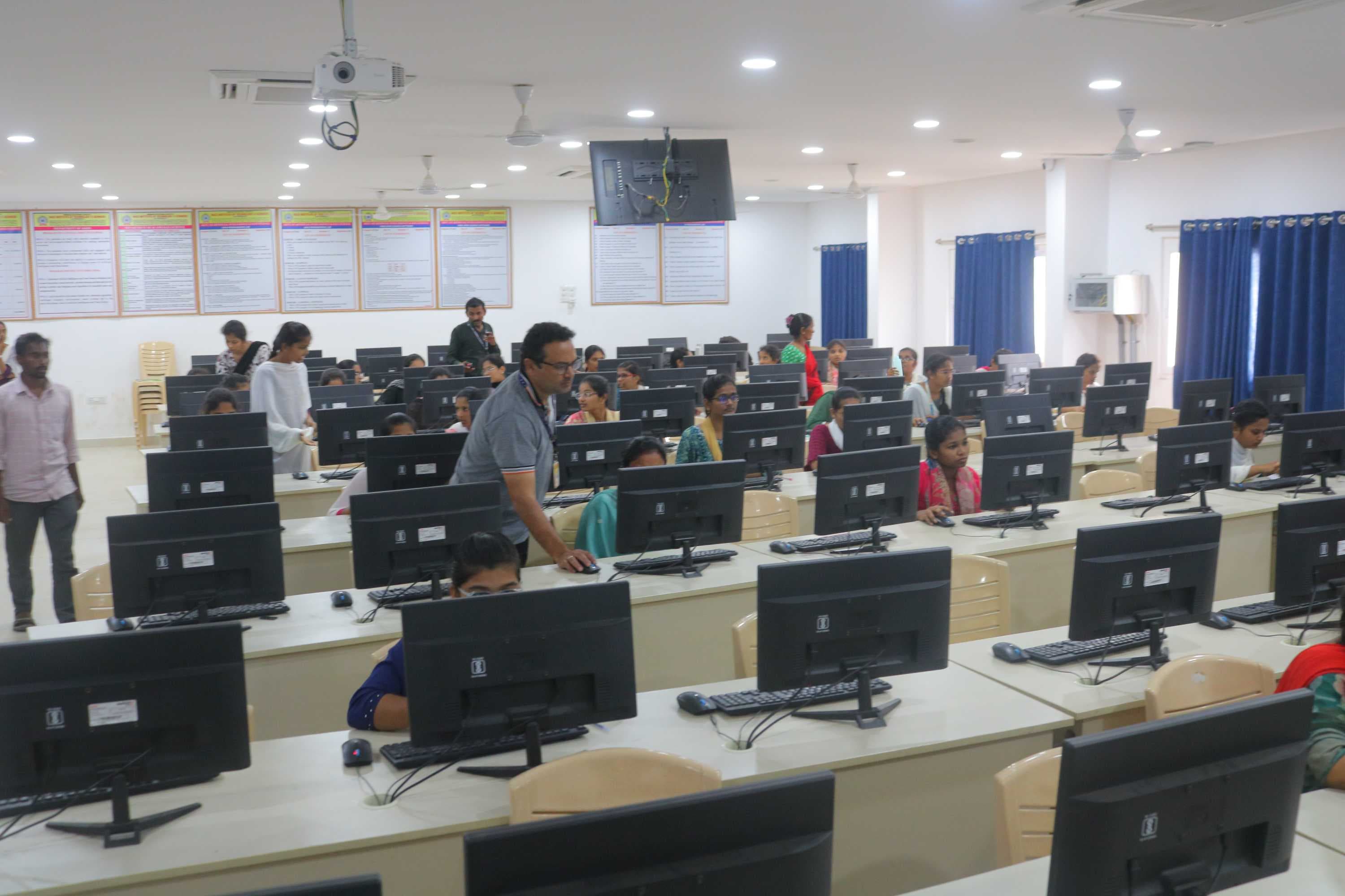 PACE Institute of Technology and Sciences Prakasam Computer lab photo 6