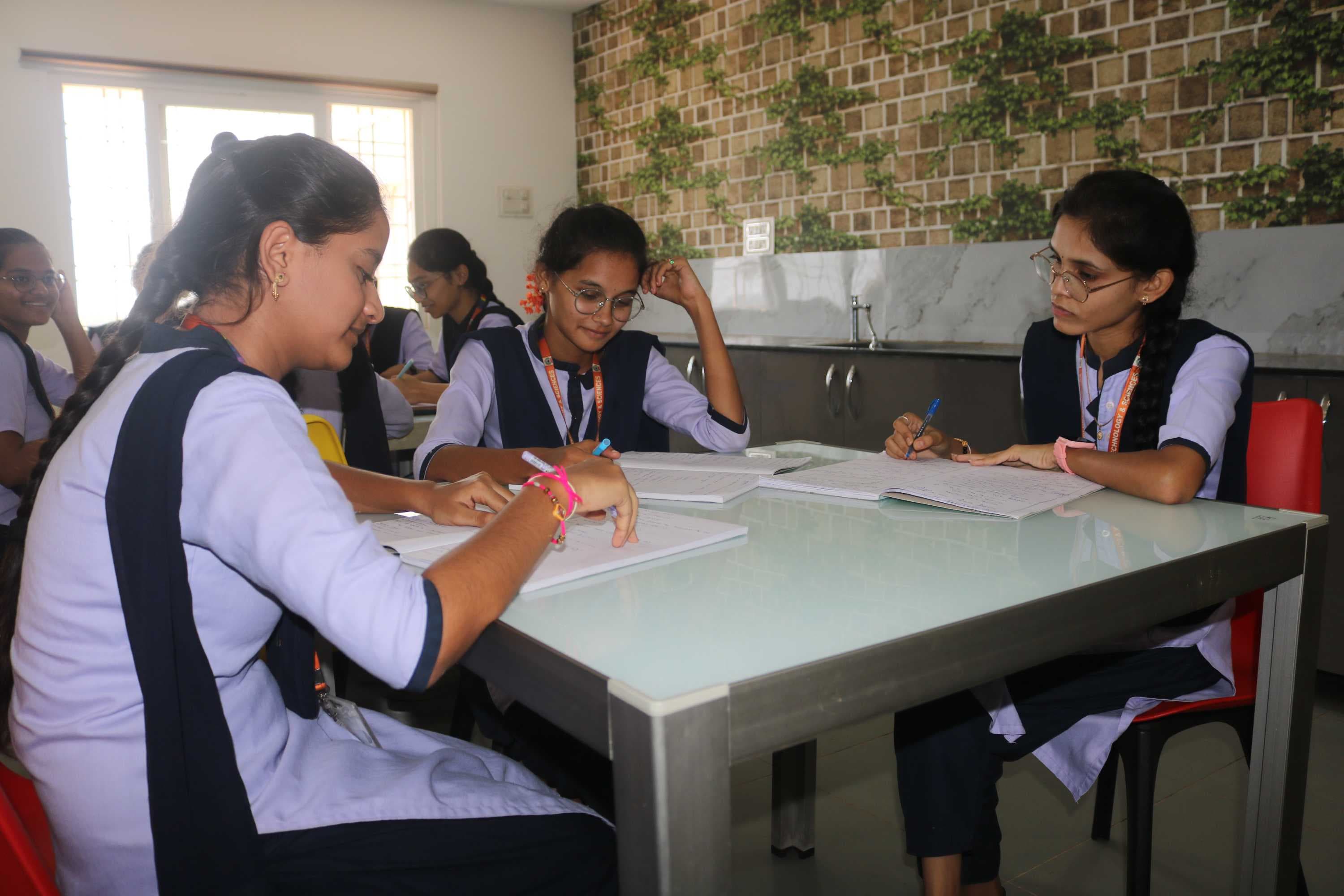 PACE Institute of Technology and Sciences Prakasam vinuthna photo 5