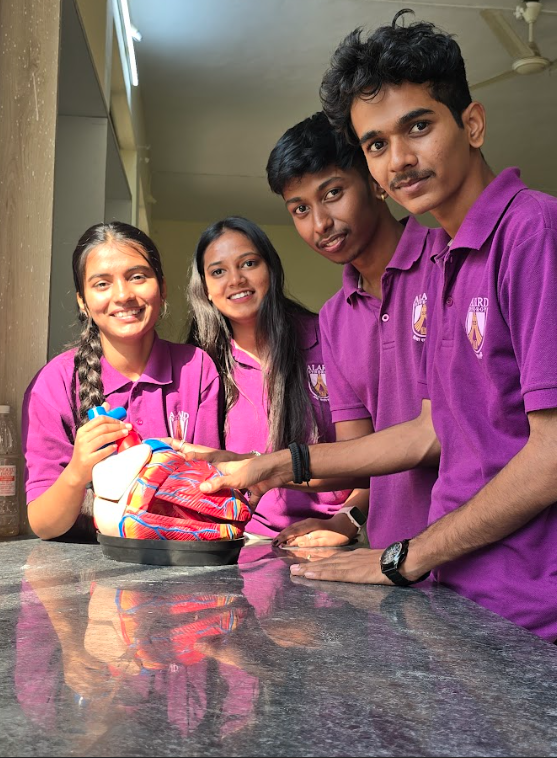 Alard University Powered by Emversity College Images photo 2