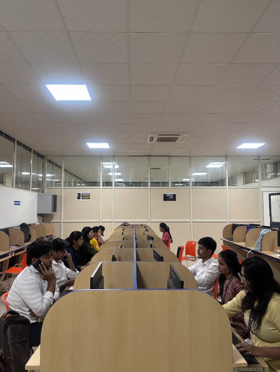 Alard University Powered by Emversity College Images photo 14