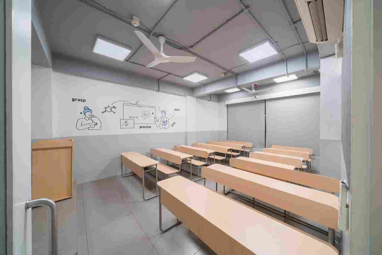 Emversity School of Hospitality & Allied Health Sciences, Indore Indore Office Space photo 15