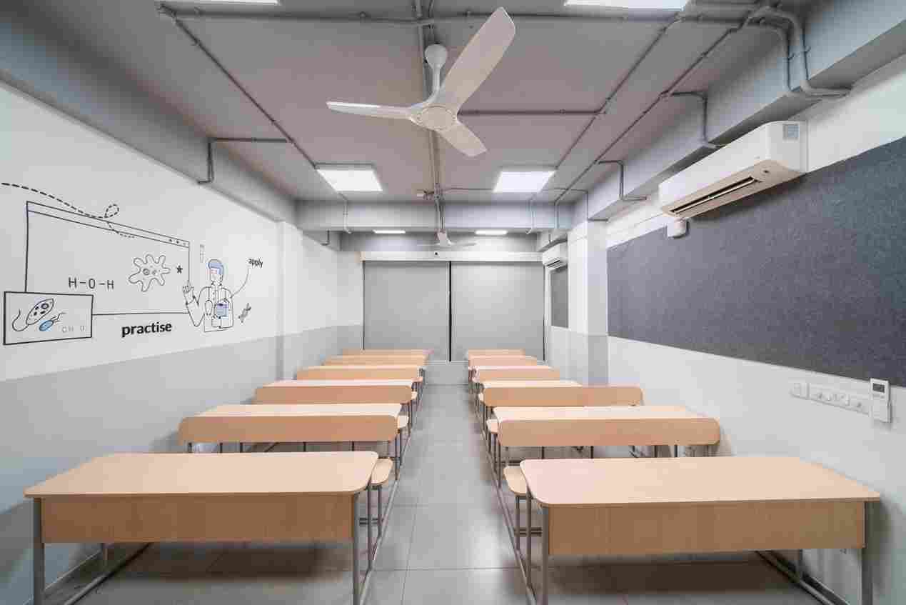 Emversity School of Hospitality & Allied Health Sciences, Indore Indore Office Space photo 16