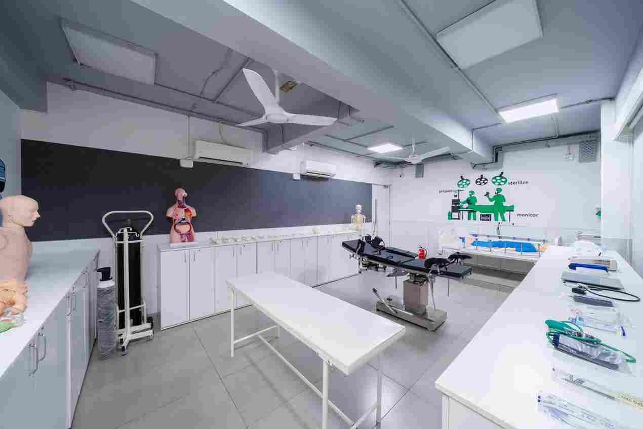 Emversity School of Hospitality & Allied Health Sciences, Indore Indore Office Space photo 29