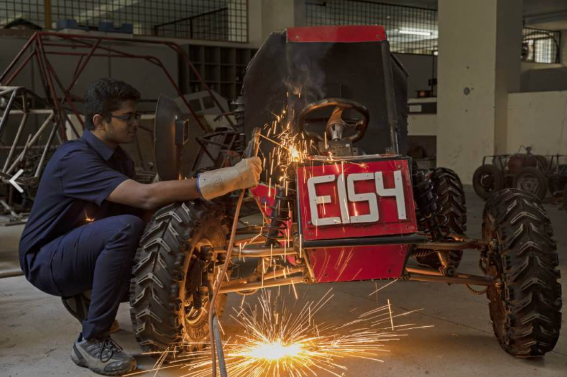 REVA University Bangalore Classrooms and Laboratory photo 5