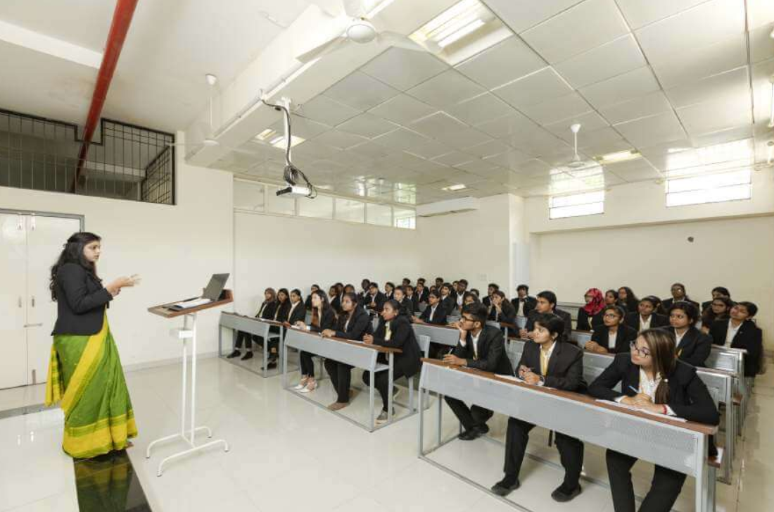 REVA University Bangalore Classrooms and Laboratory photo 10