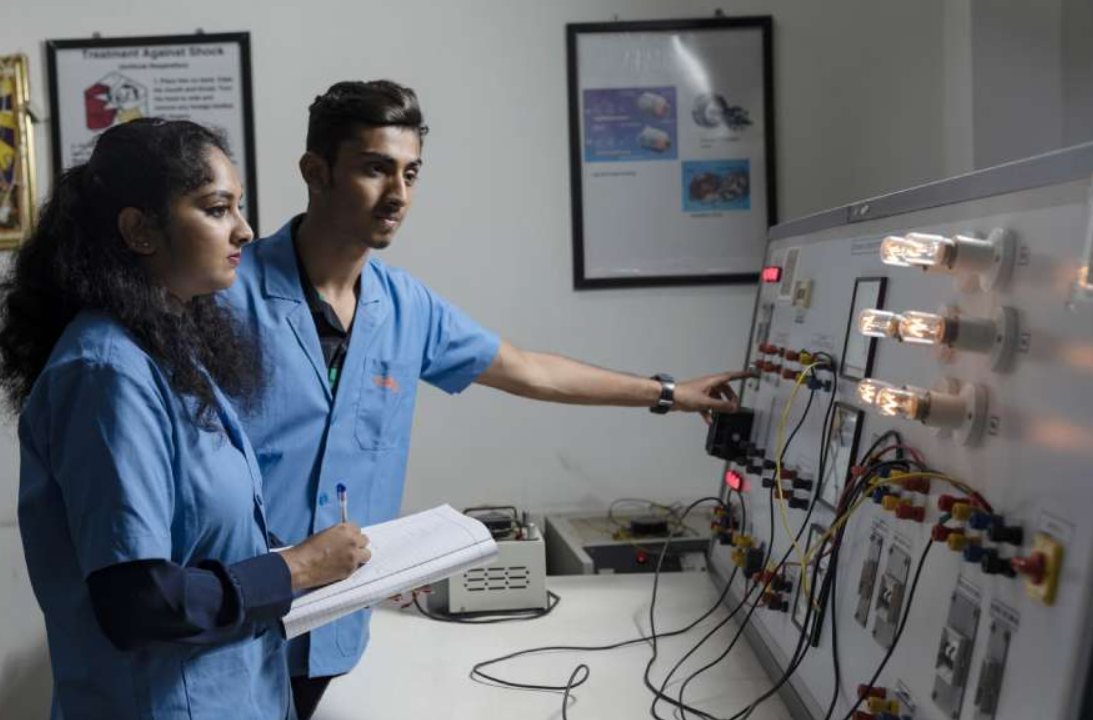 REVA University Bangalore Classrooms and Laboratory photo 14
