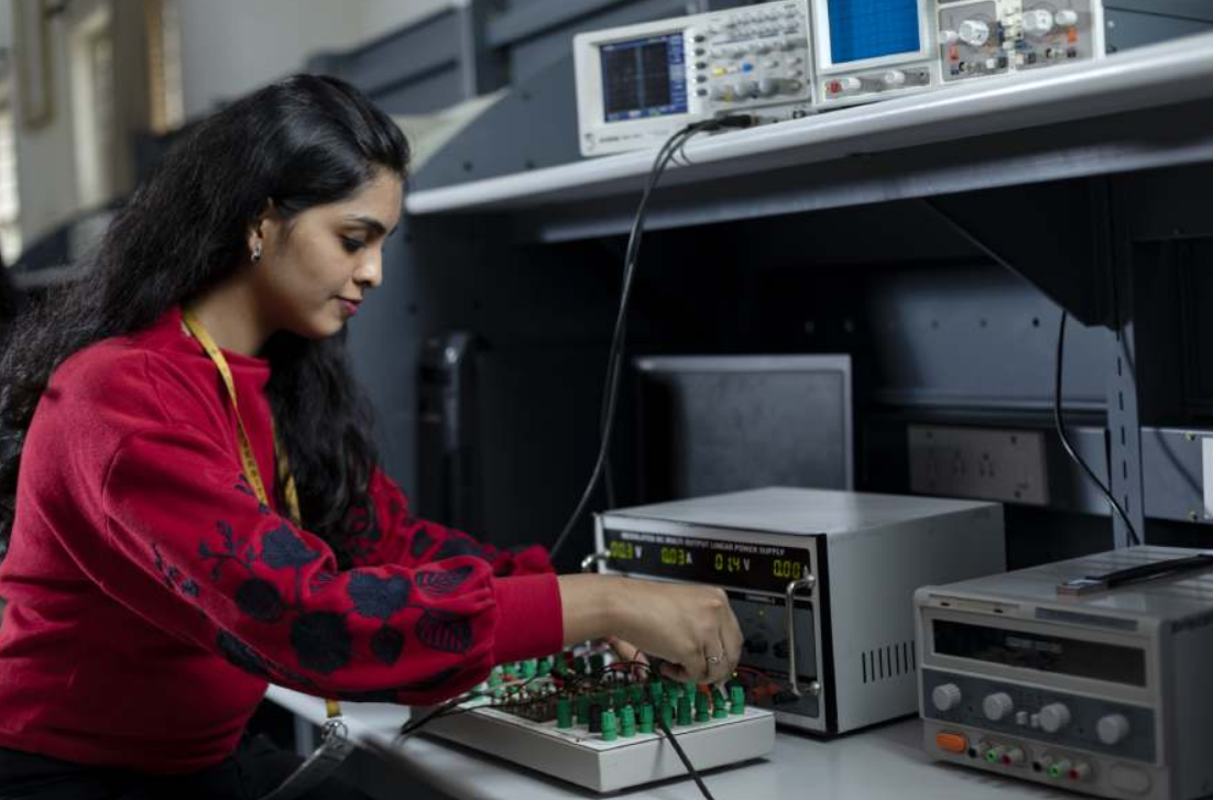 REVA University Bangalore Classrooms and Laboratory photo 20