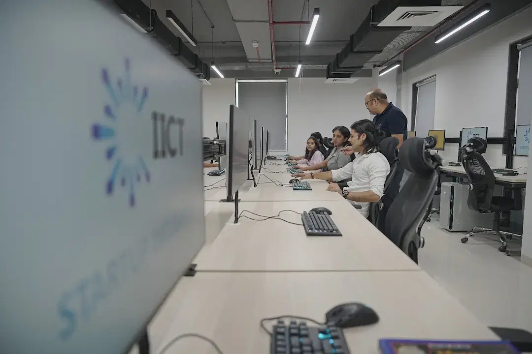 Indian Institute of Creative Technologies (IICT) class room and campus photo 4