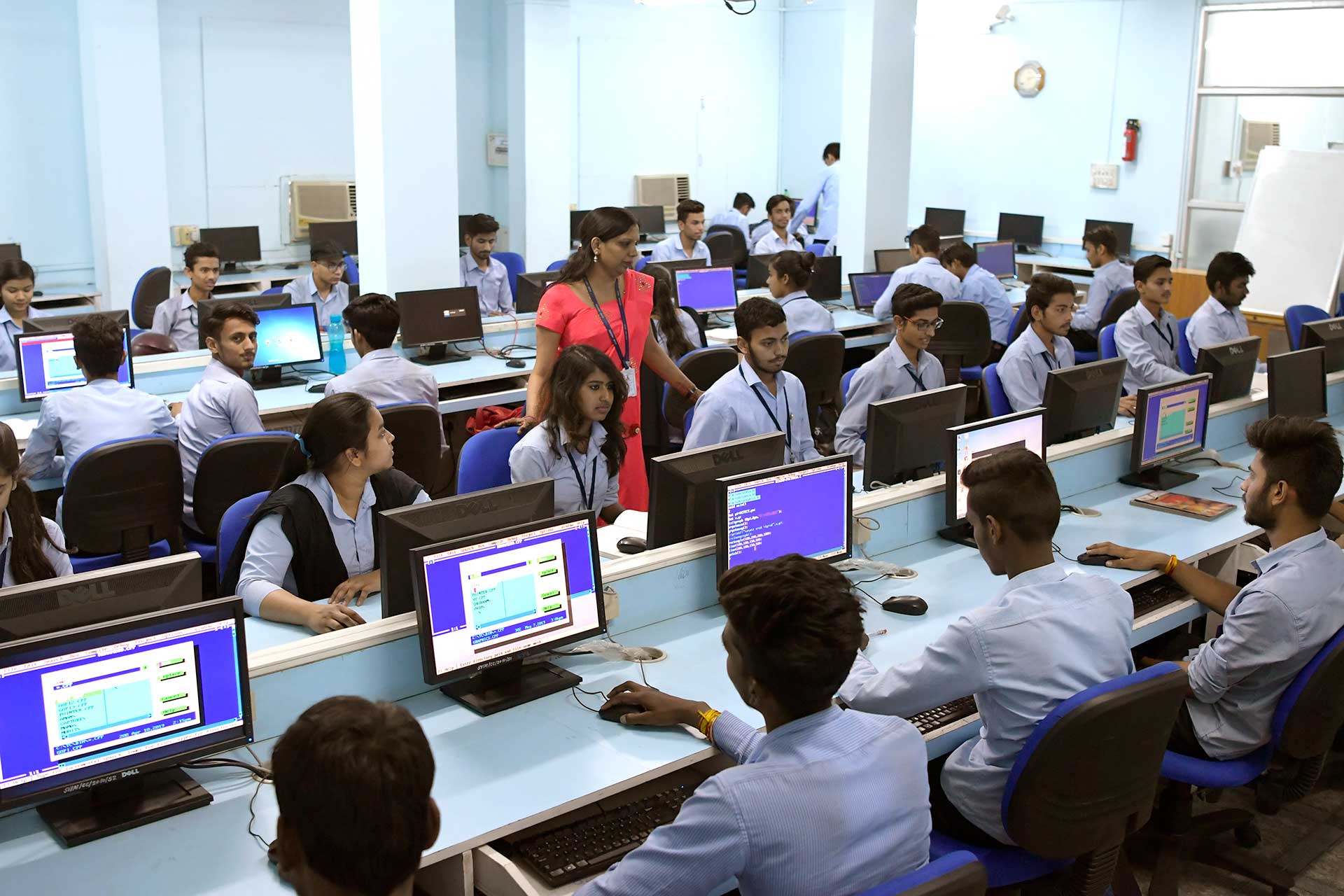 Shri Vaishnav Institute of Management & Science Indore Campus photo 8