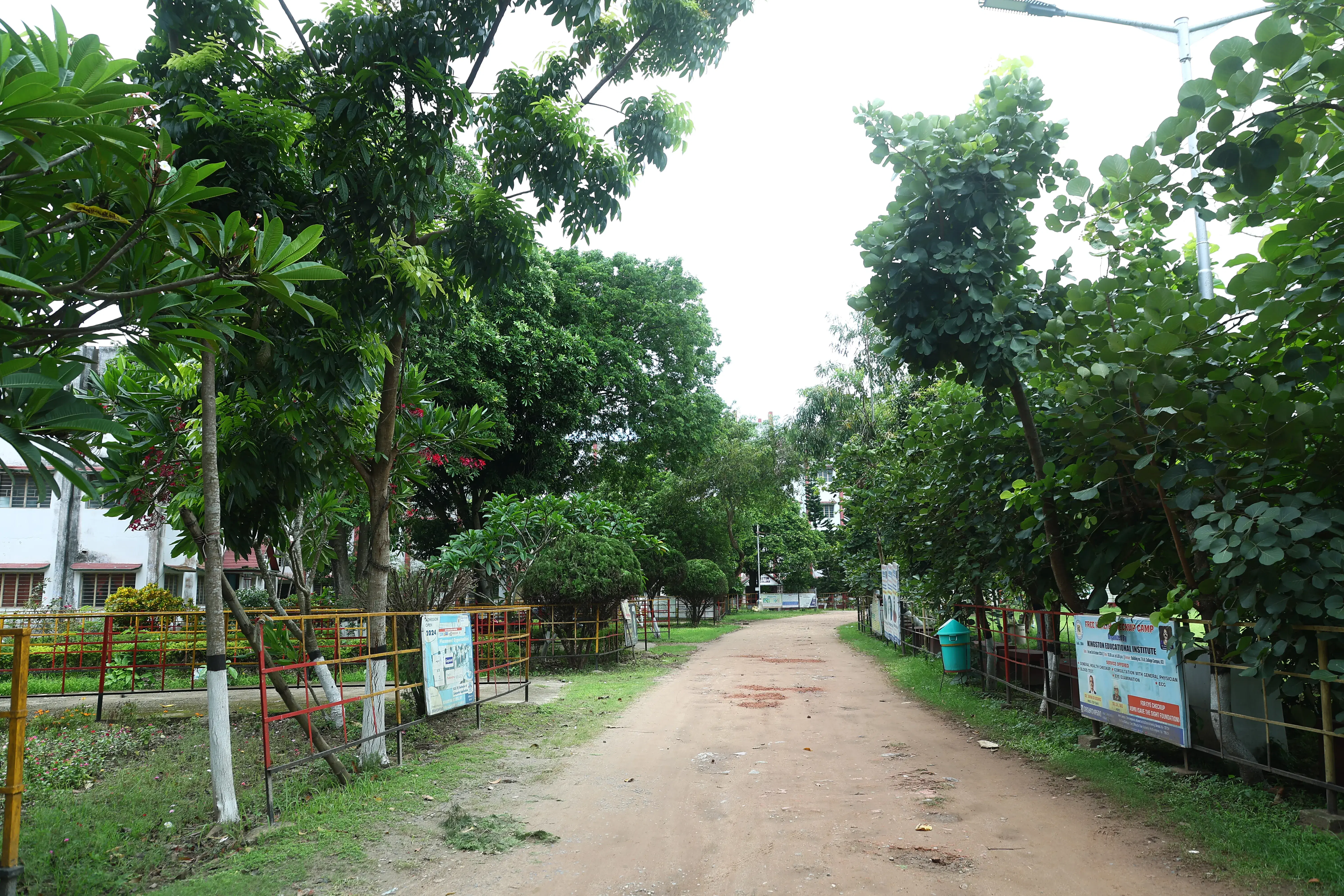 Kingston Educational Institute Kolkata Academic Building photo 8