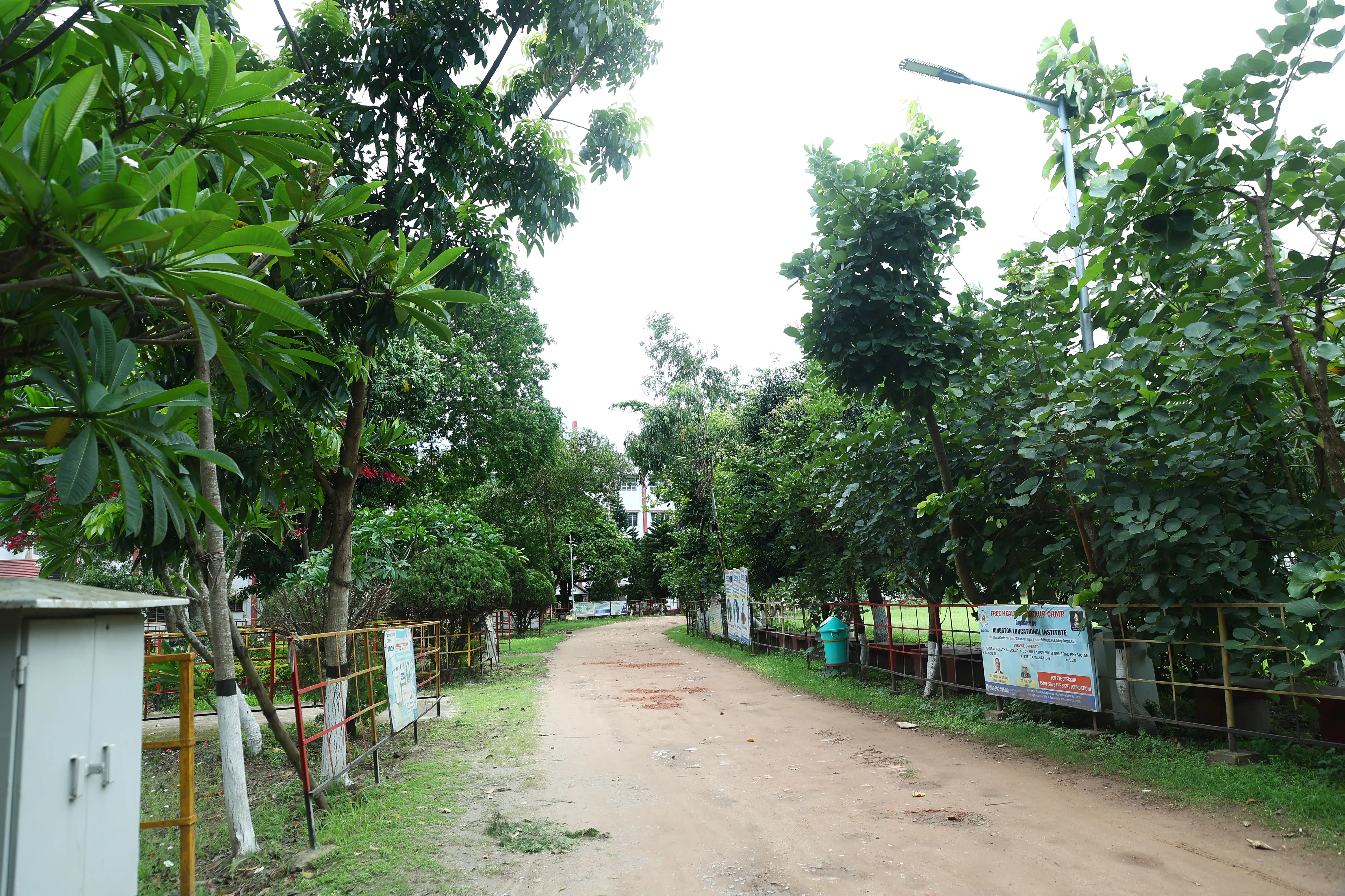 Kingston Educational Institute Kolkata Academic Building photo 9