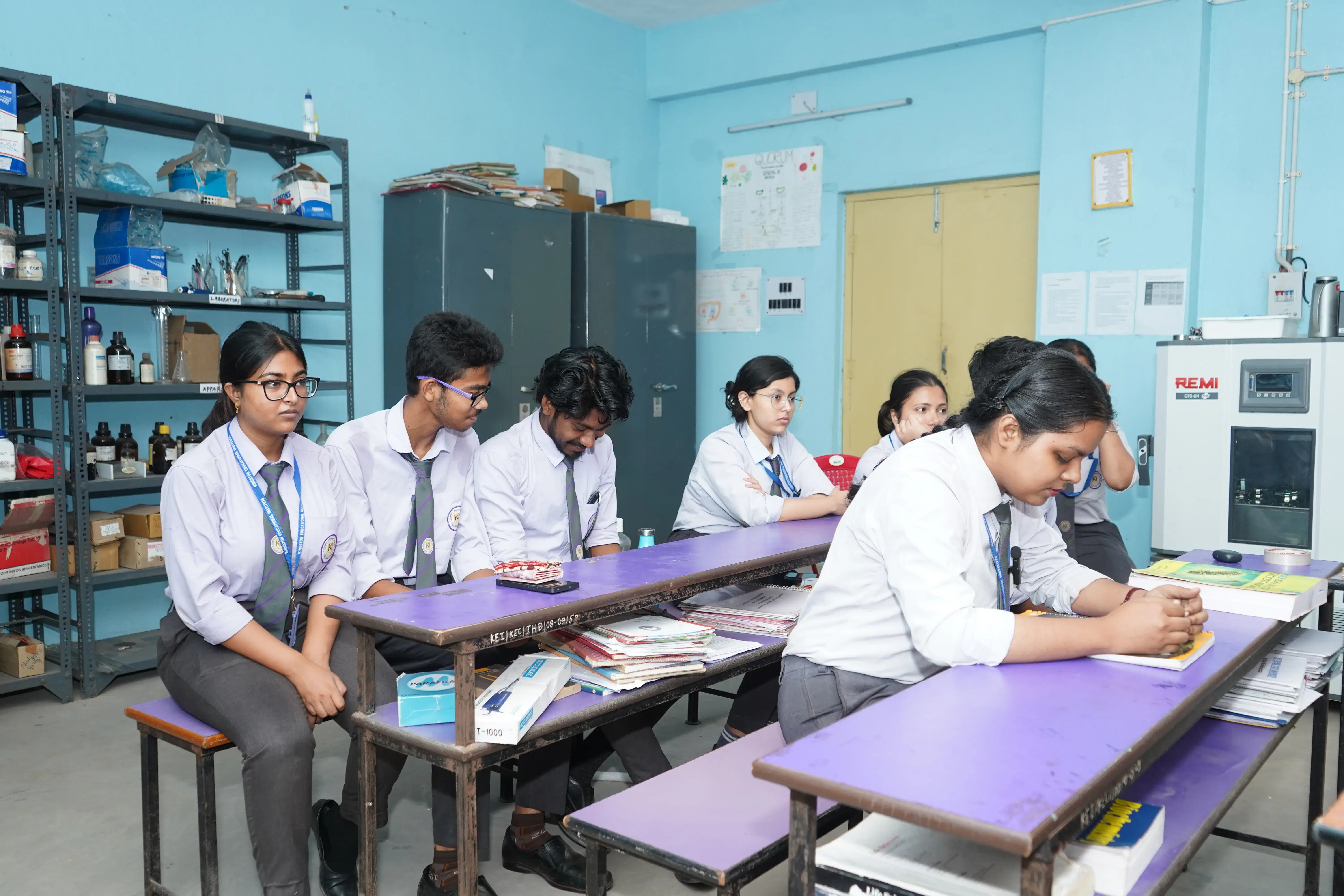 Kingston Educational Institute Kolkata Academic Building photo 30