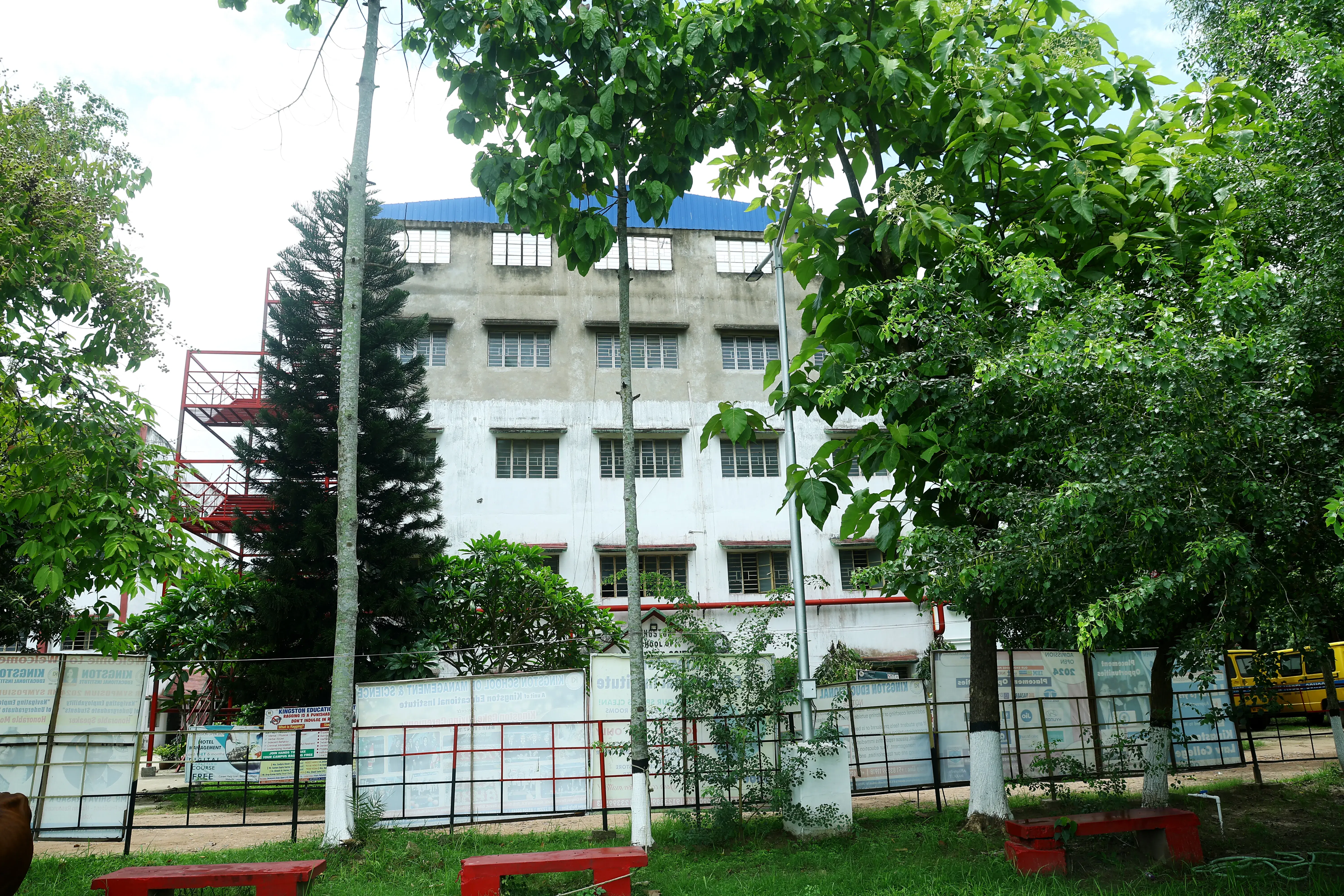 Kingston Educational Institute Kolkata Academic Building photo 29