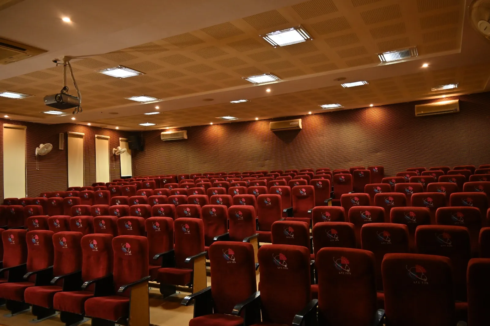 Vikrant University Gwalior Academic Building photo 13