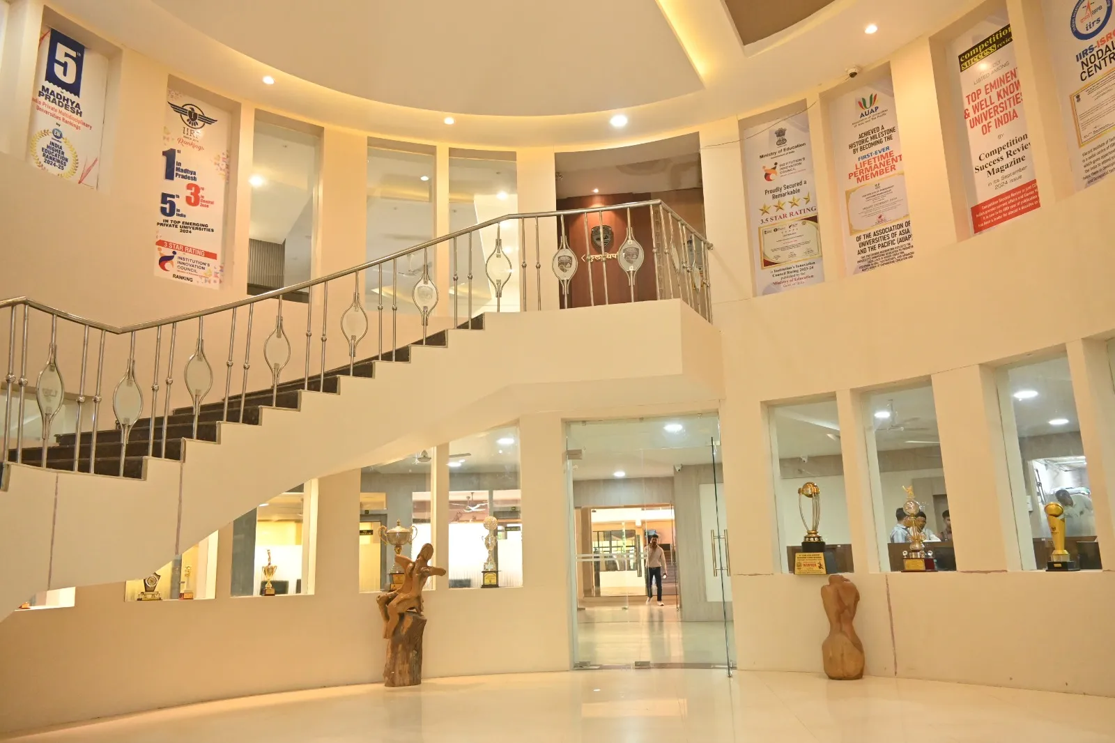 Vikrant University Gwalior Academic Building photo 11