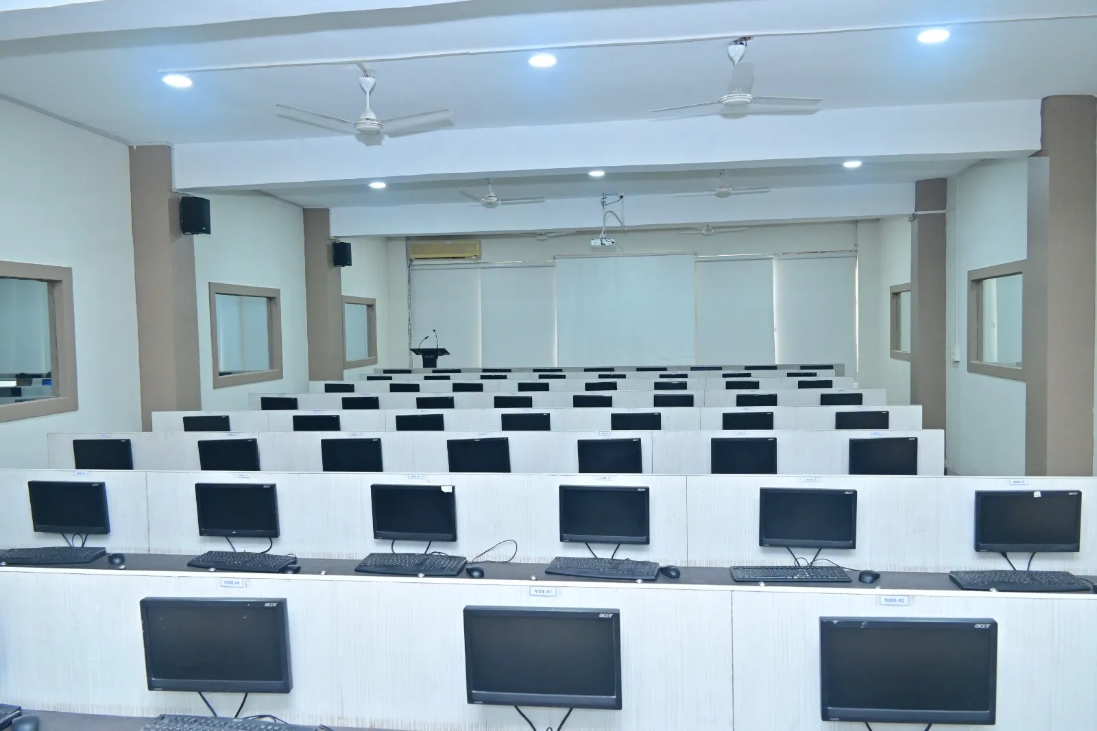 Vikrant University Gwalior Academic Building photo 26