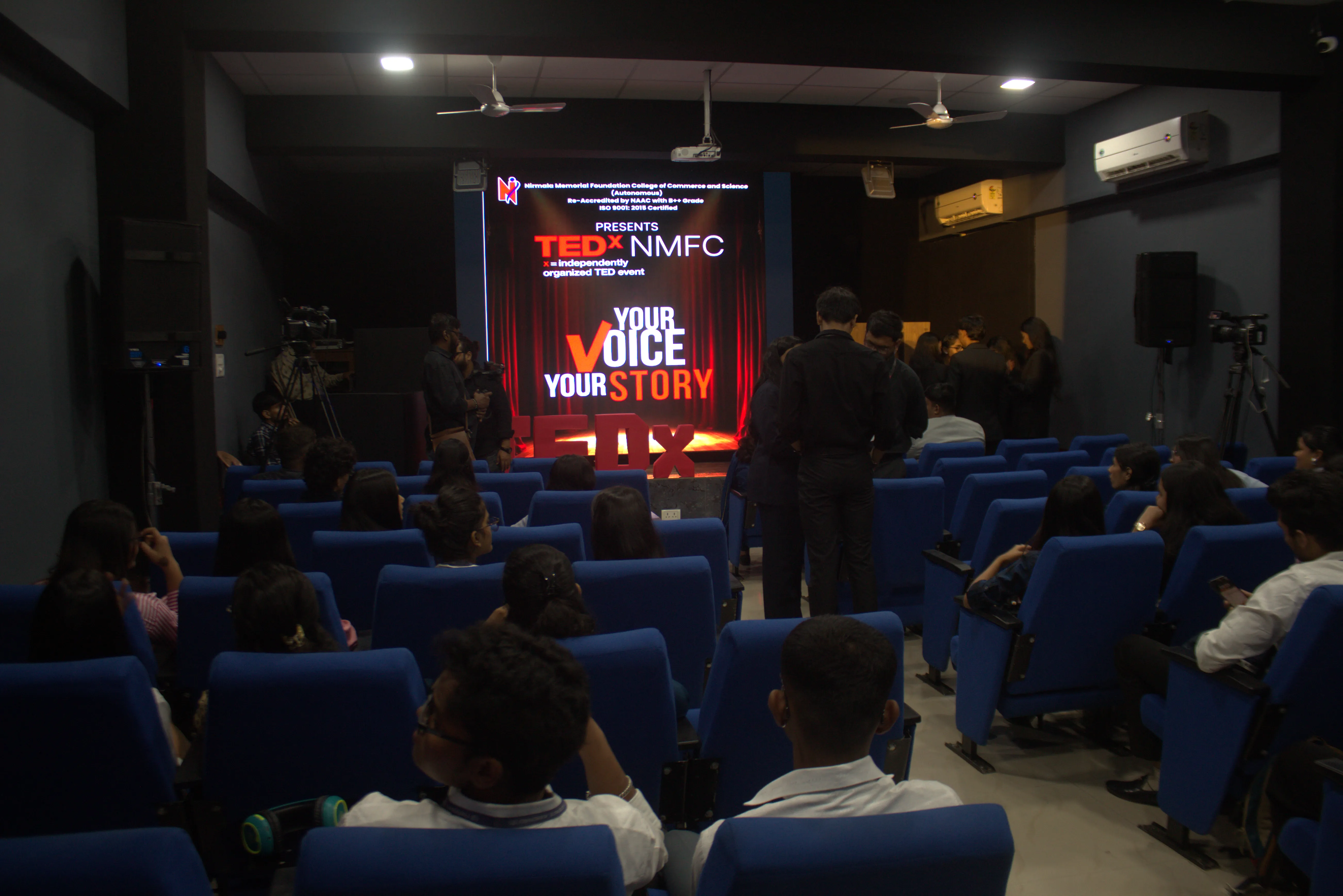 Nirmala Memorial Foundation College of Commerce and Science Mumbai TedX photo 11