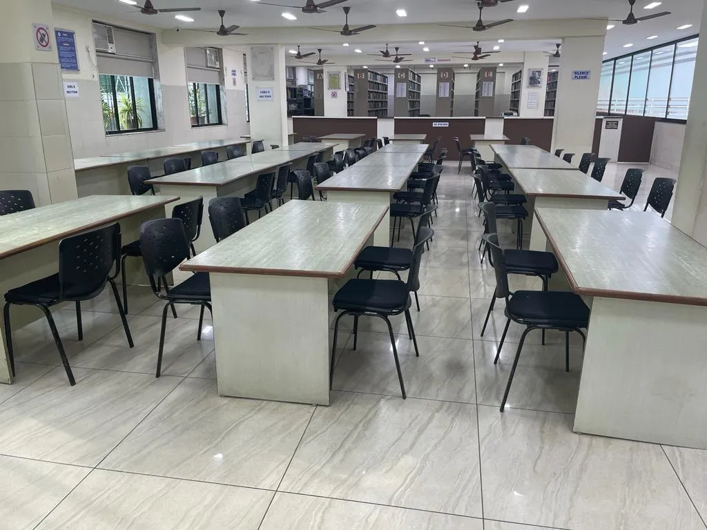 Nirmala Memorial Foundation College of Commerce and Science Mumbai Infrastructure photo 8