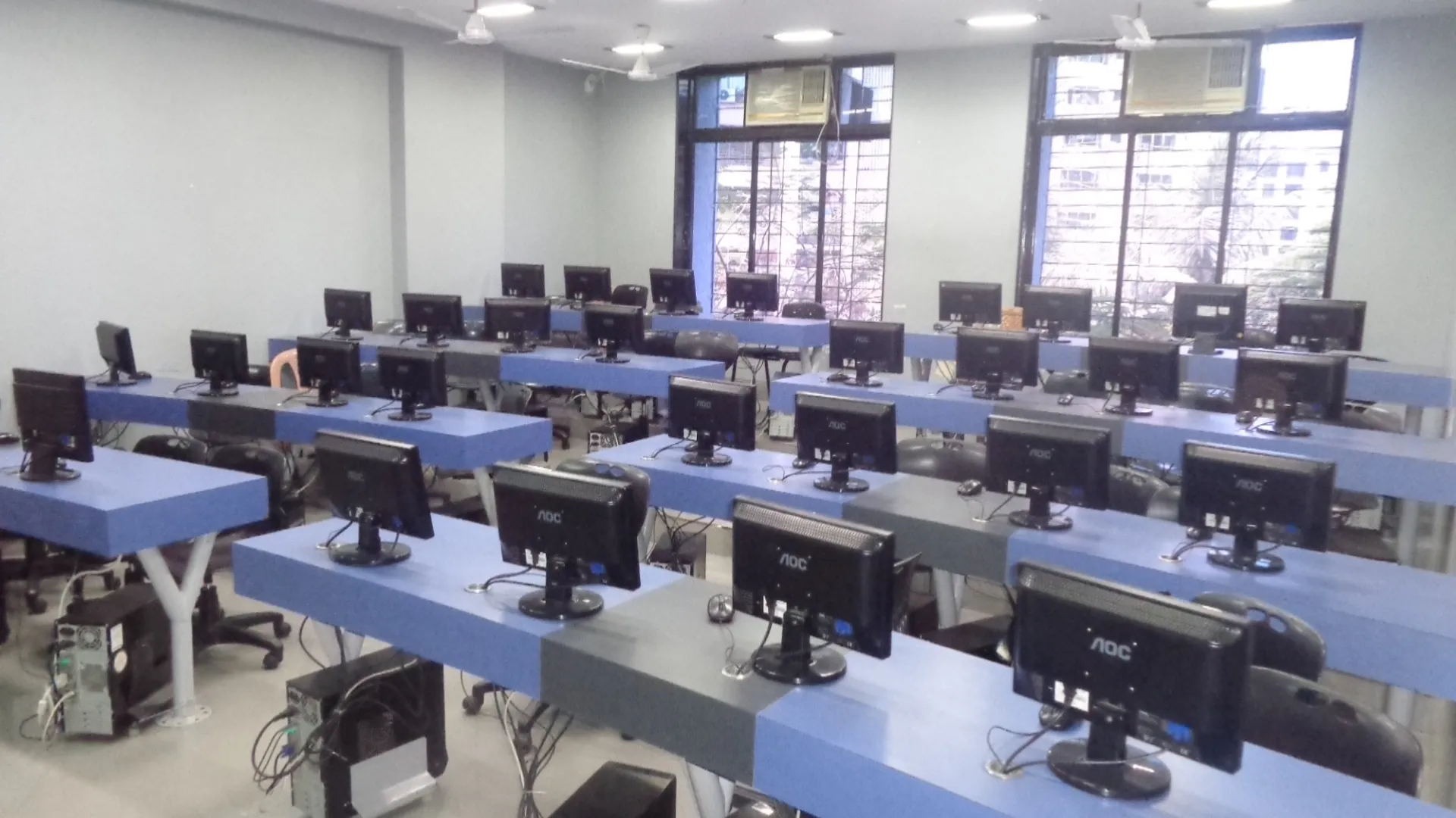 Nirmala Memorial Foundation College of Commerce and Science Mumbai Infrastructure photo 7