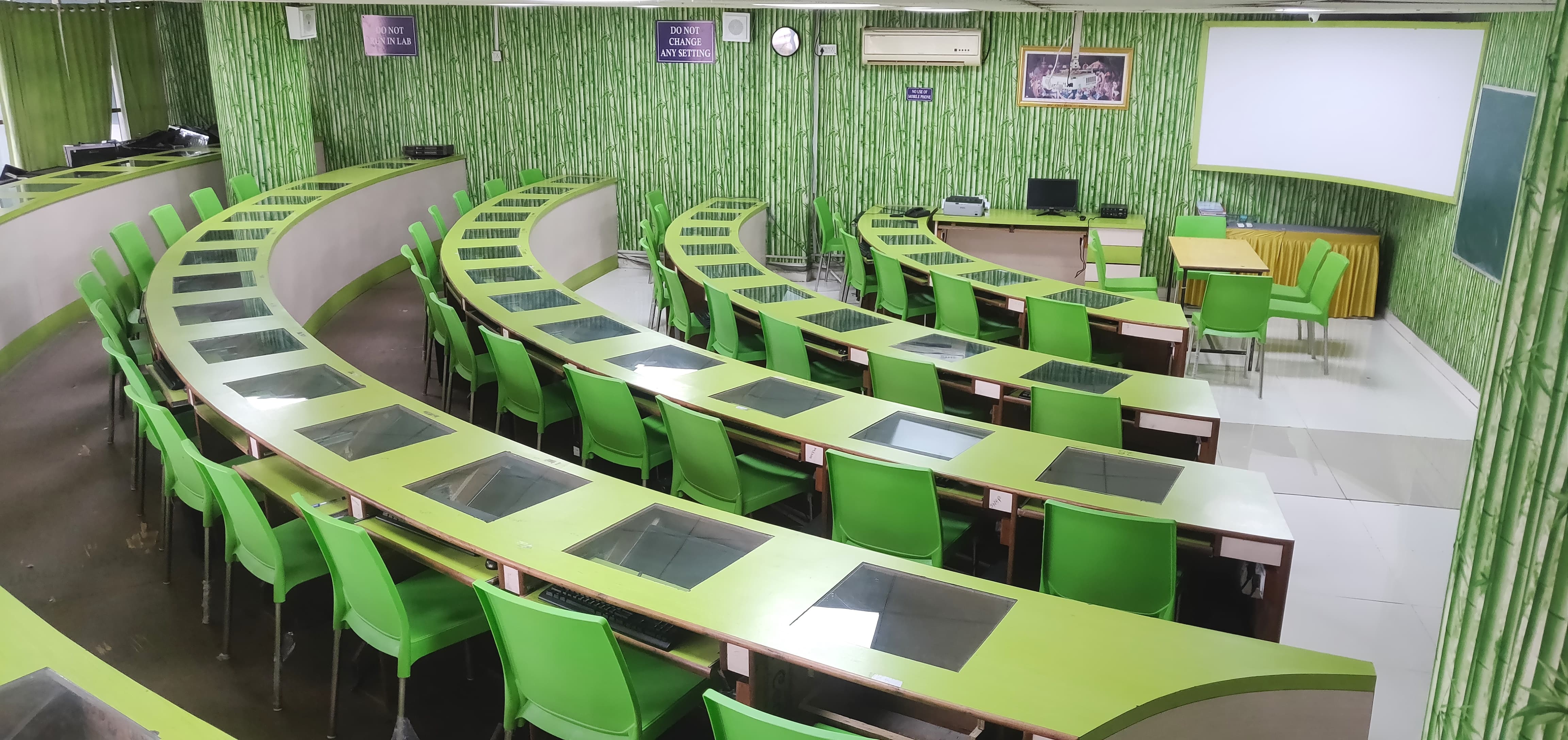 SNBP University Laboratory photo 2