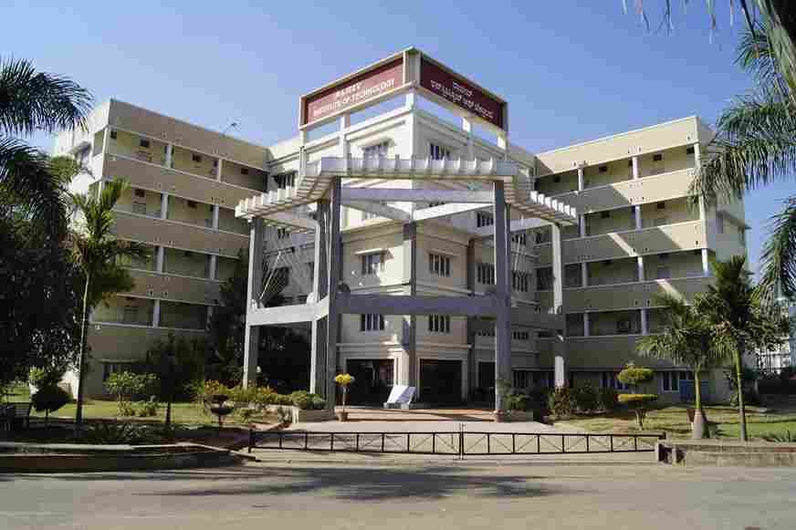 Rajeev Institute of Technology Hassan Campus photo 12