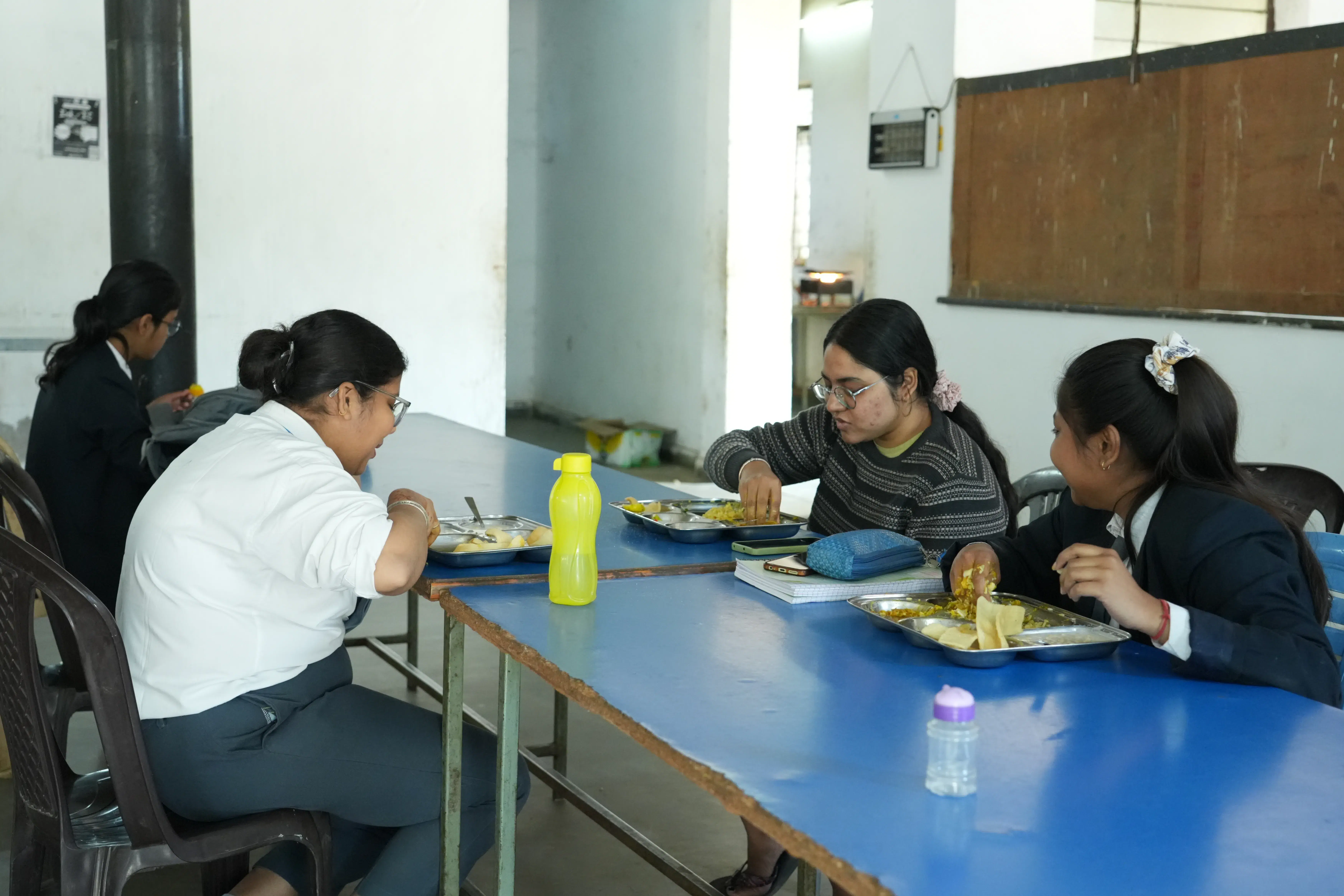 UEM Jaipur Cafeteria photo 4