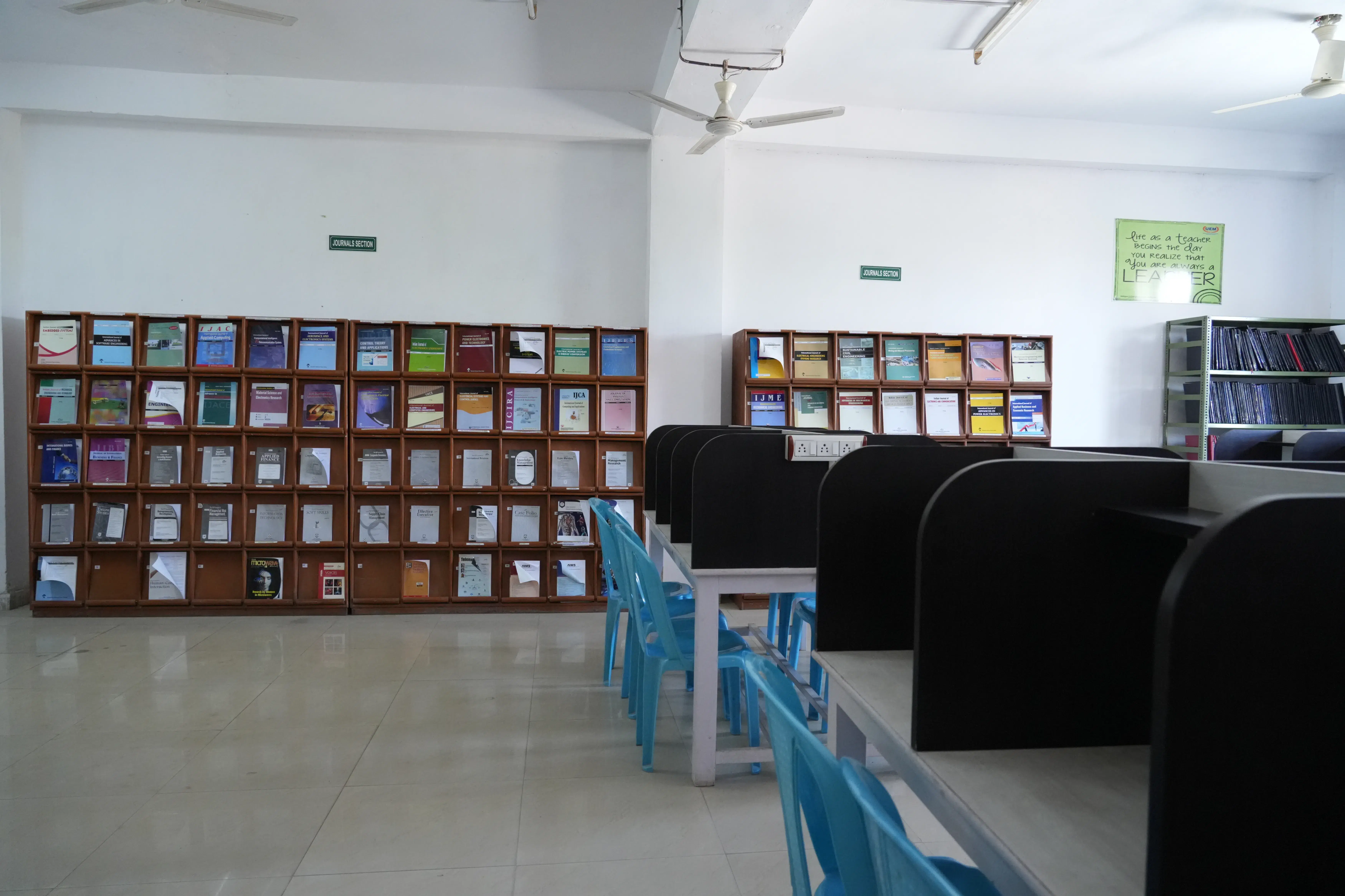 UEM Jaipur Library photo 1