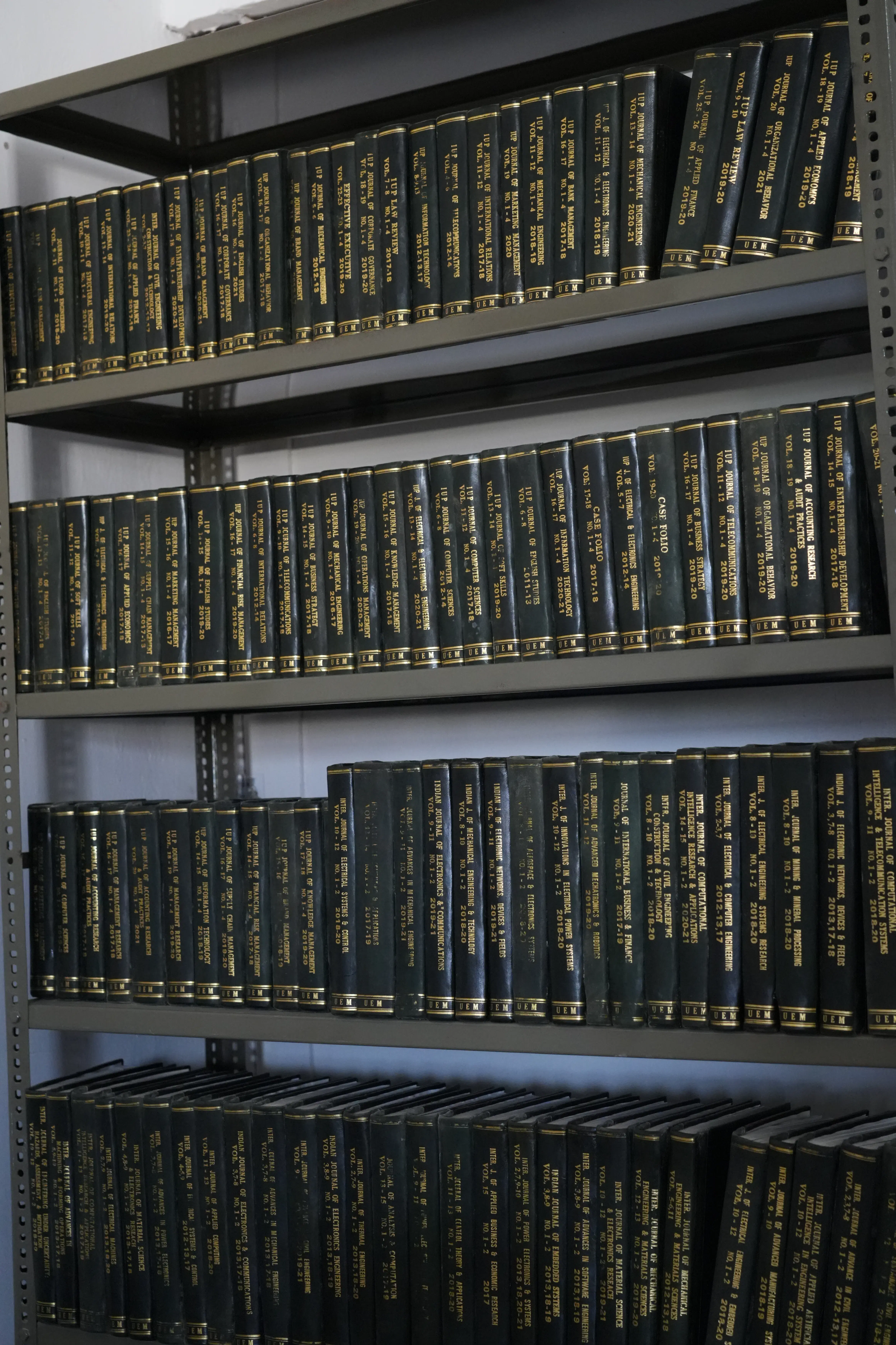 UEM Jaipur Library photo 12