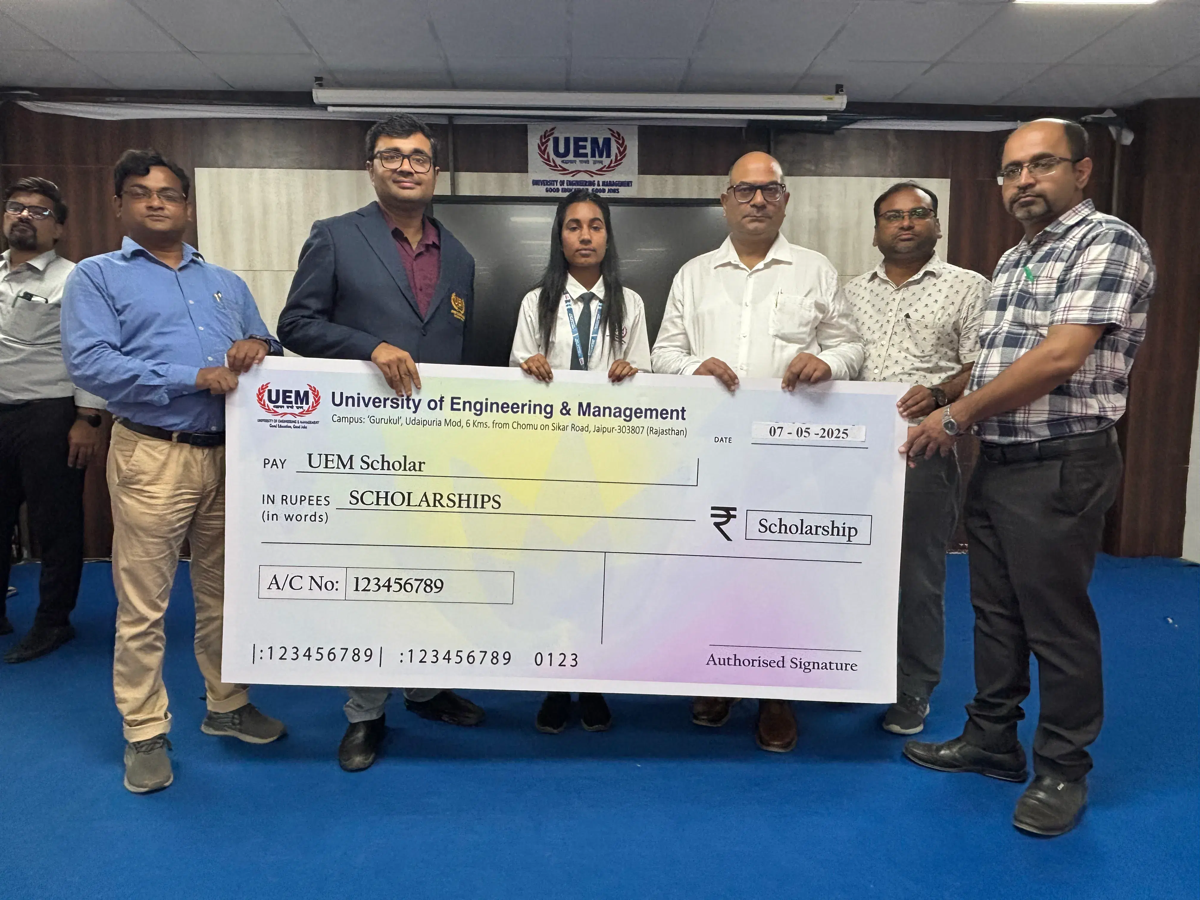 UEM Jaipur Schloarships photo 31