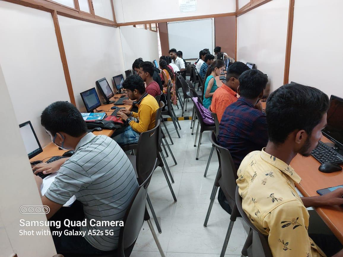 St. Theresa College,Mumbai Classroom photo 2
