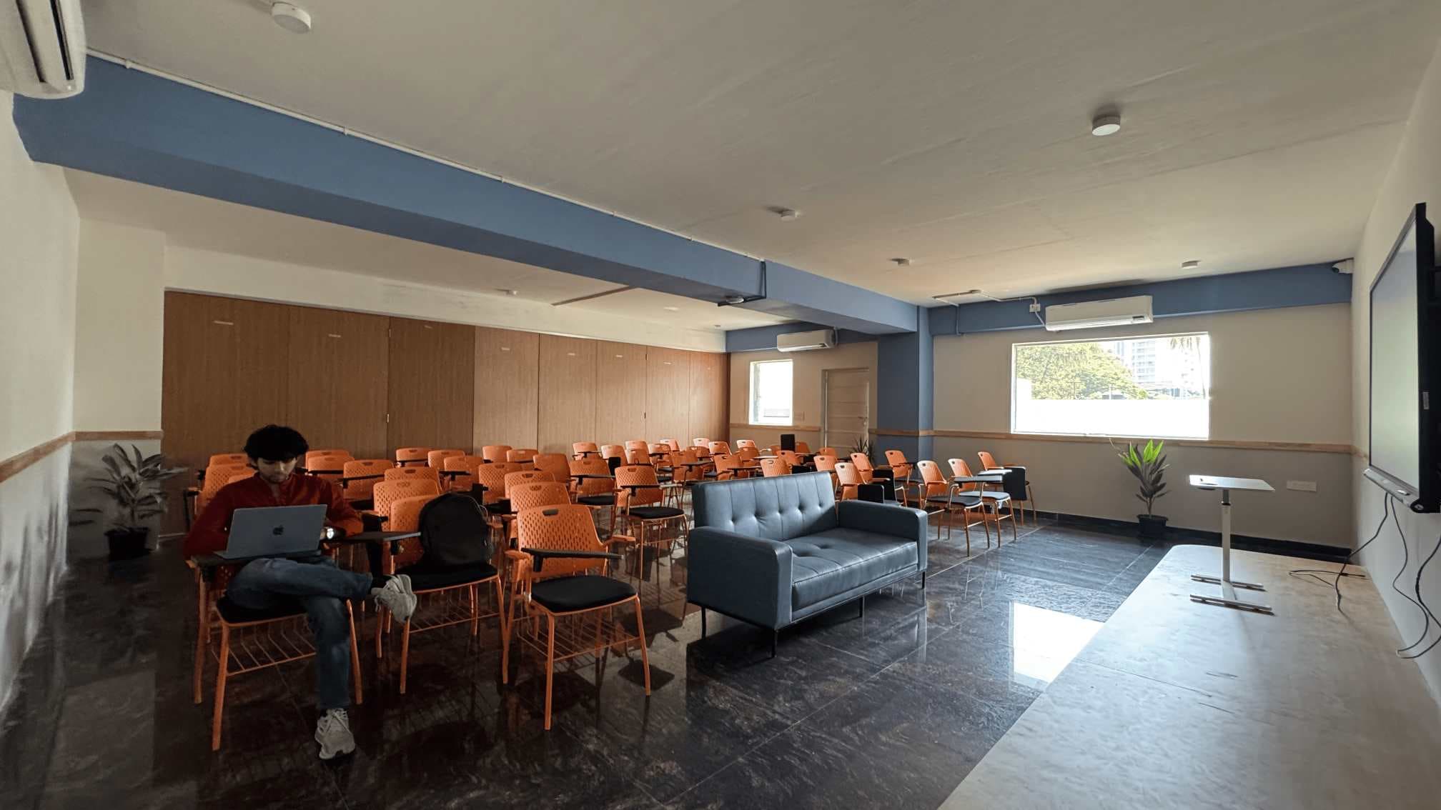 LIT School Campus photo 7
