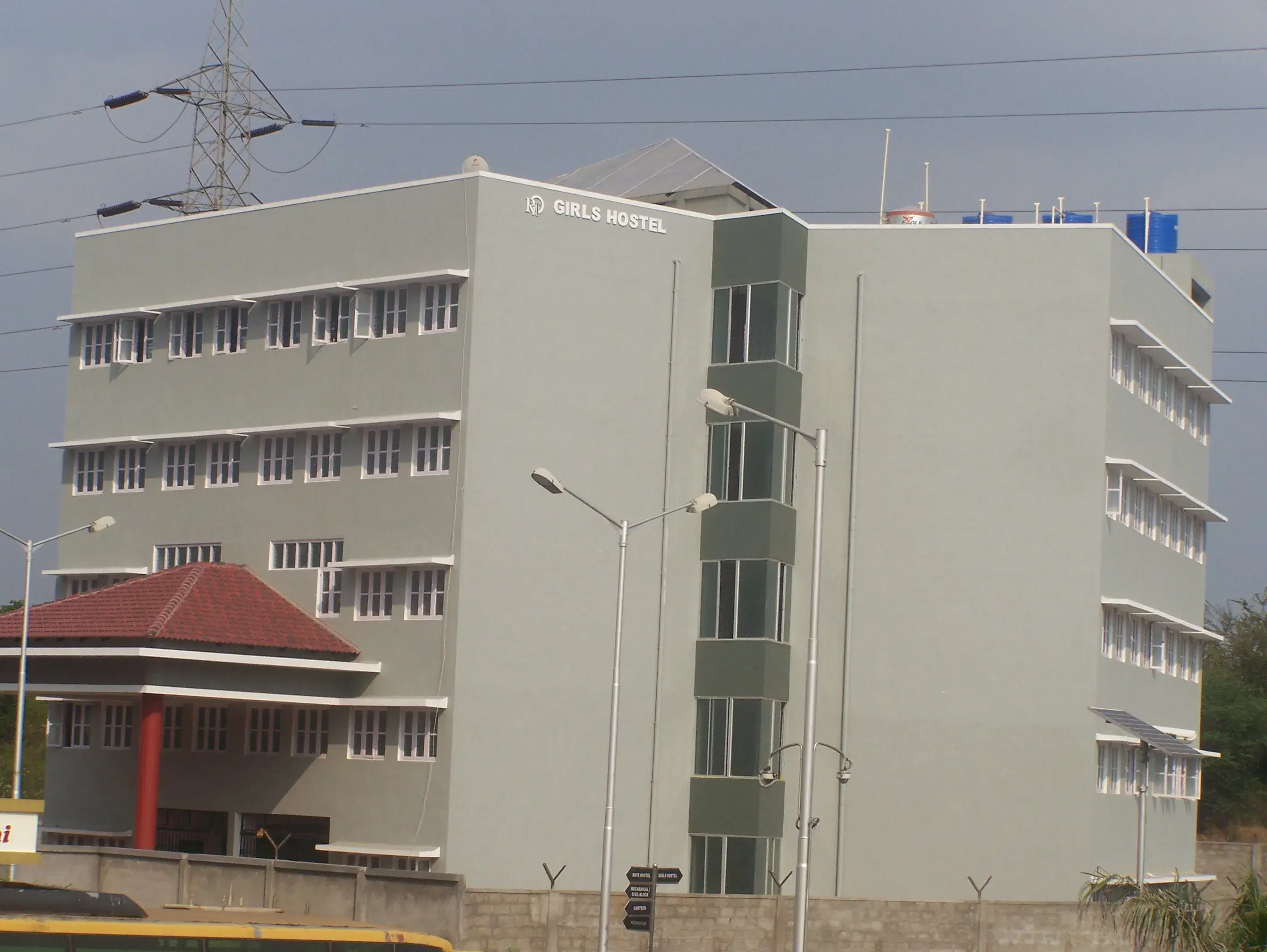 Rajeev Institute of Technology Hassan Campus photo 14