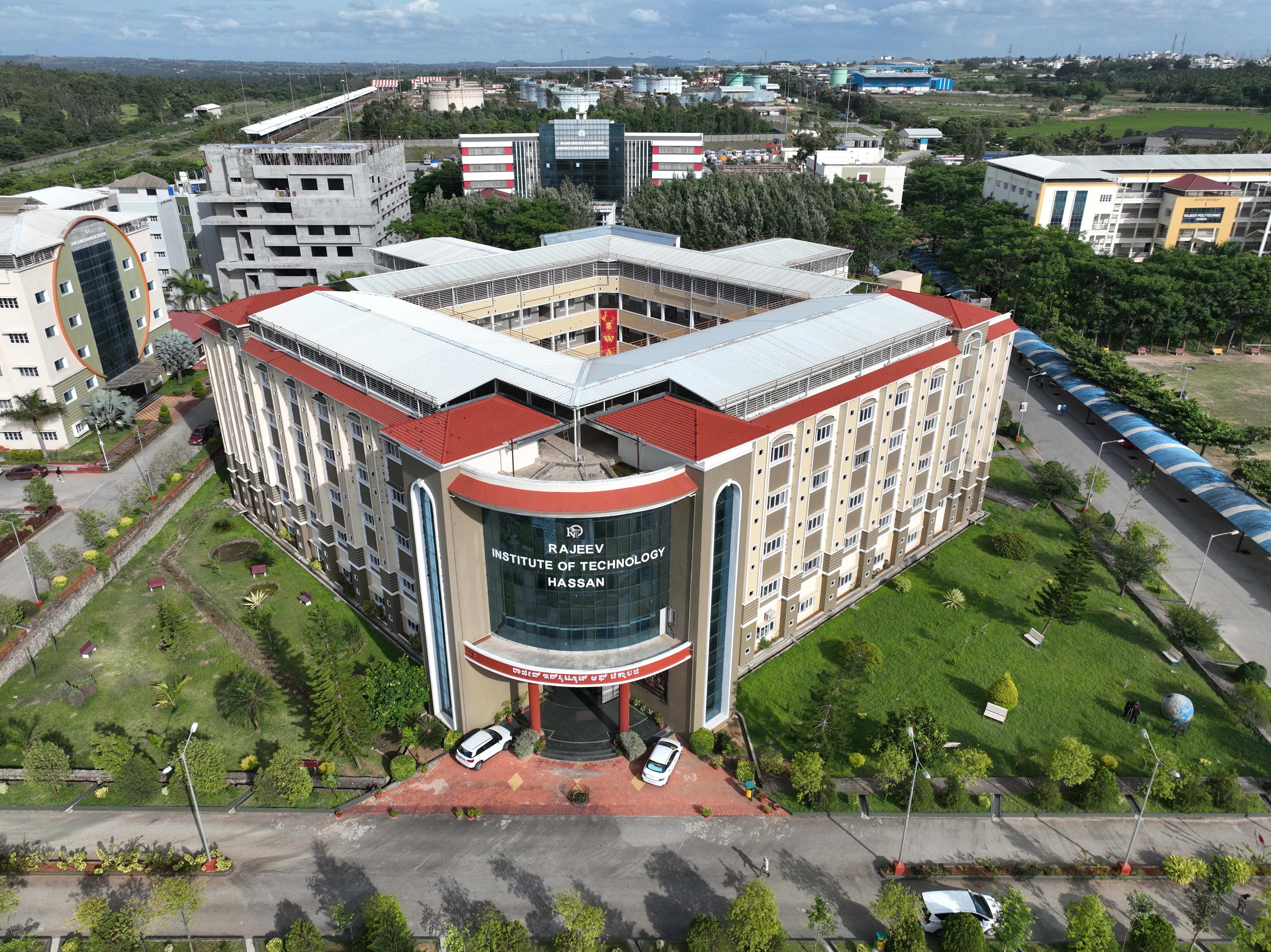 Rajeev Institute of Technology Hassan Campus photo 17