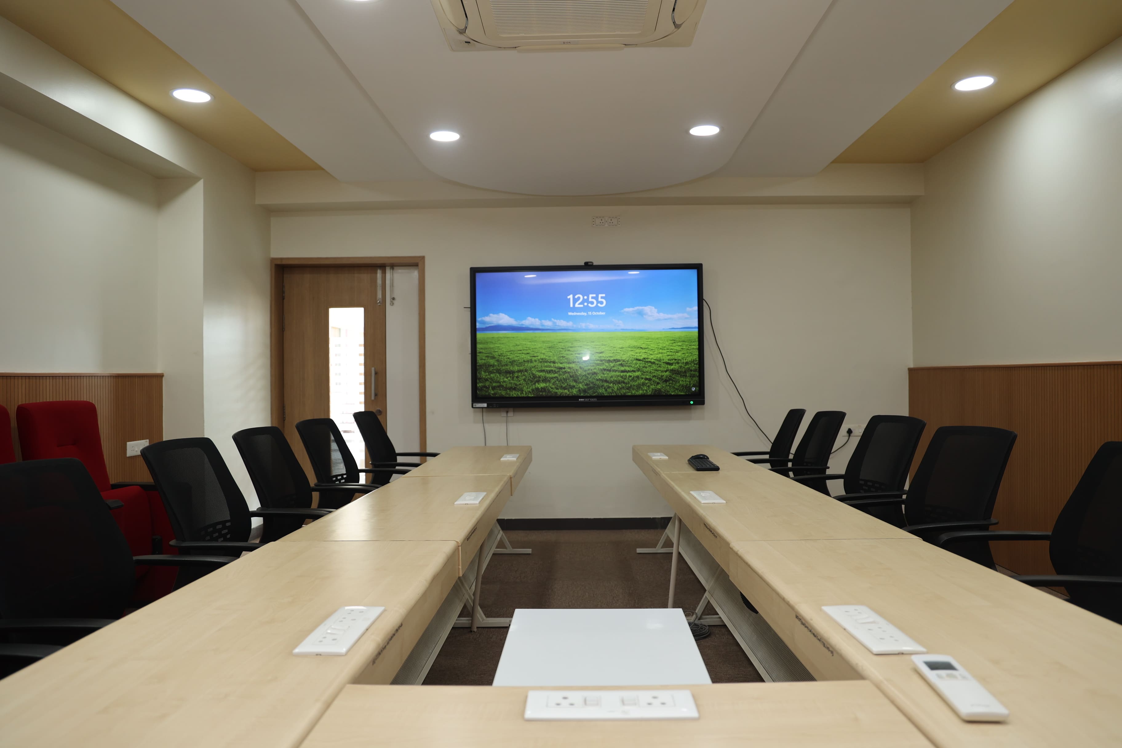 MKSSS's K.B. Joshi Institute Of Information Technology Pune Classroom photo 4