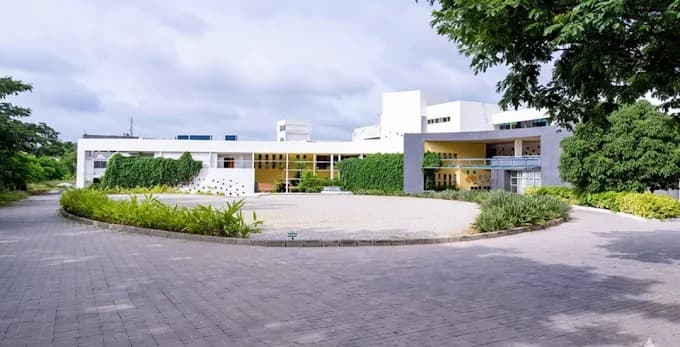 IZee College of Engineering Infrastructure photo 1