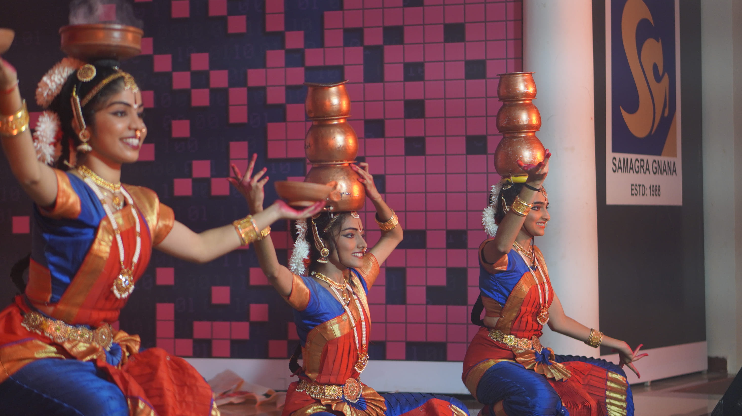 Srinivas Institute of Technology cultural events photo 11