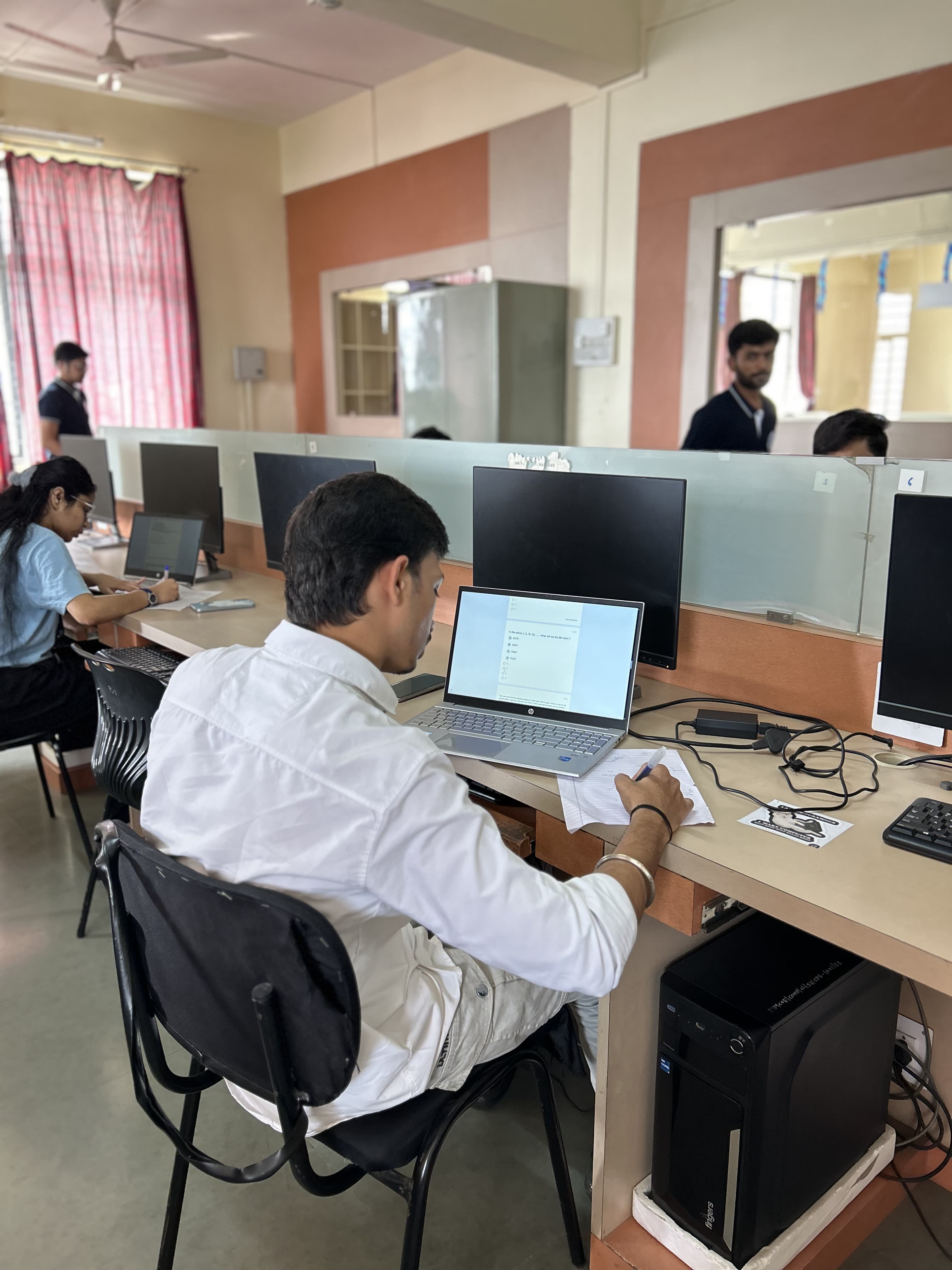 MMCOE Pune Technical Events photo 23