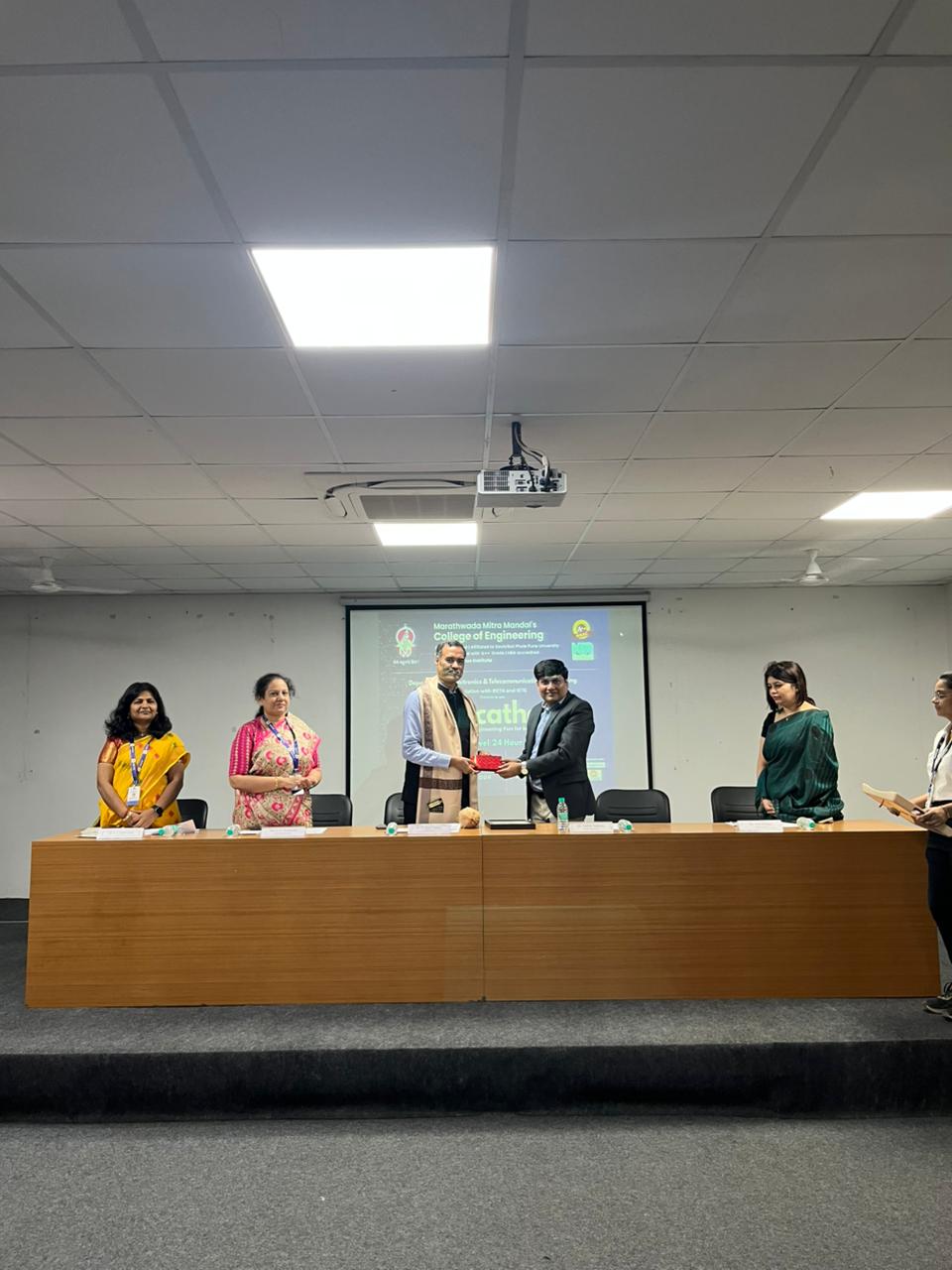 MMCOE Pune Technical Events photo 49