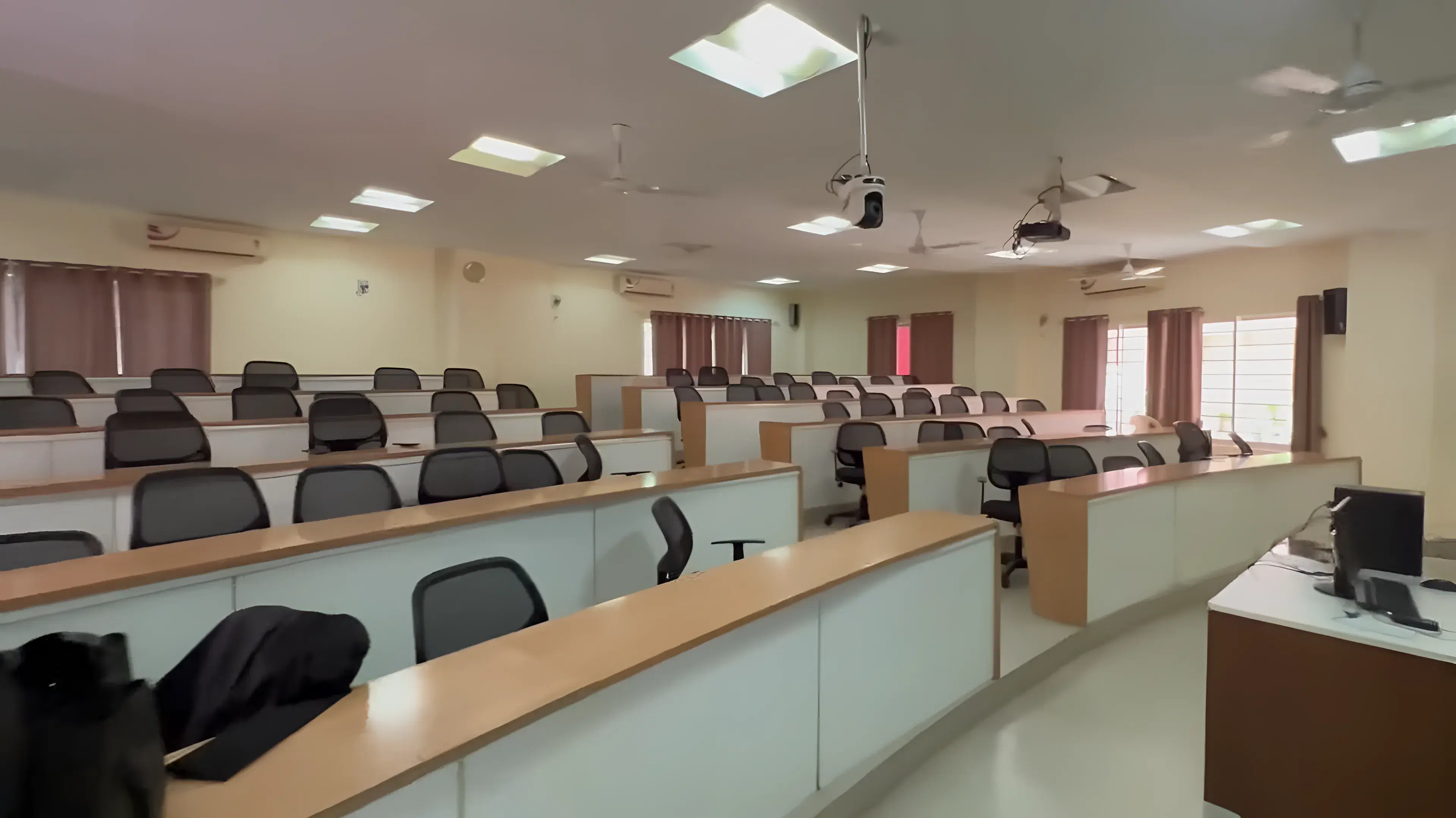 ICFAI Business School Bangalore campus photo 2
