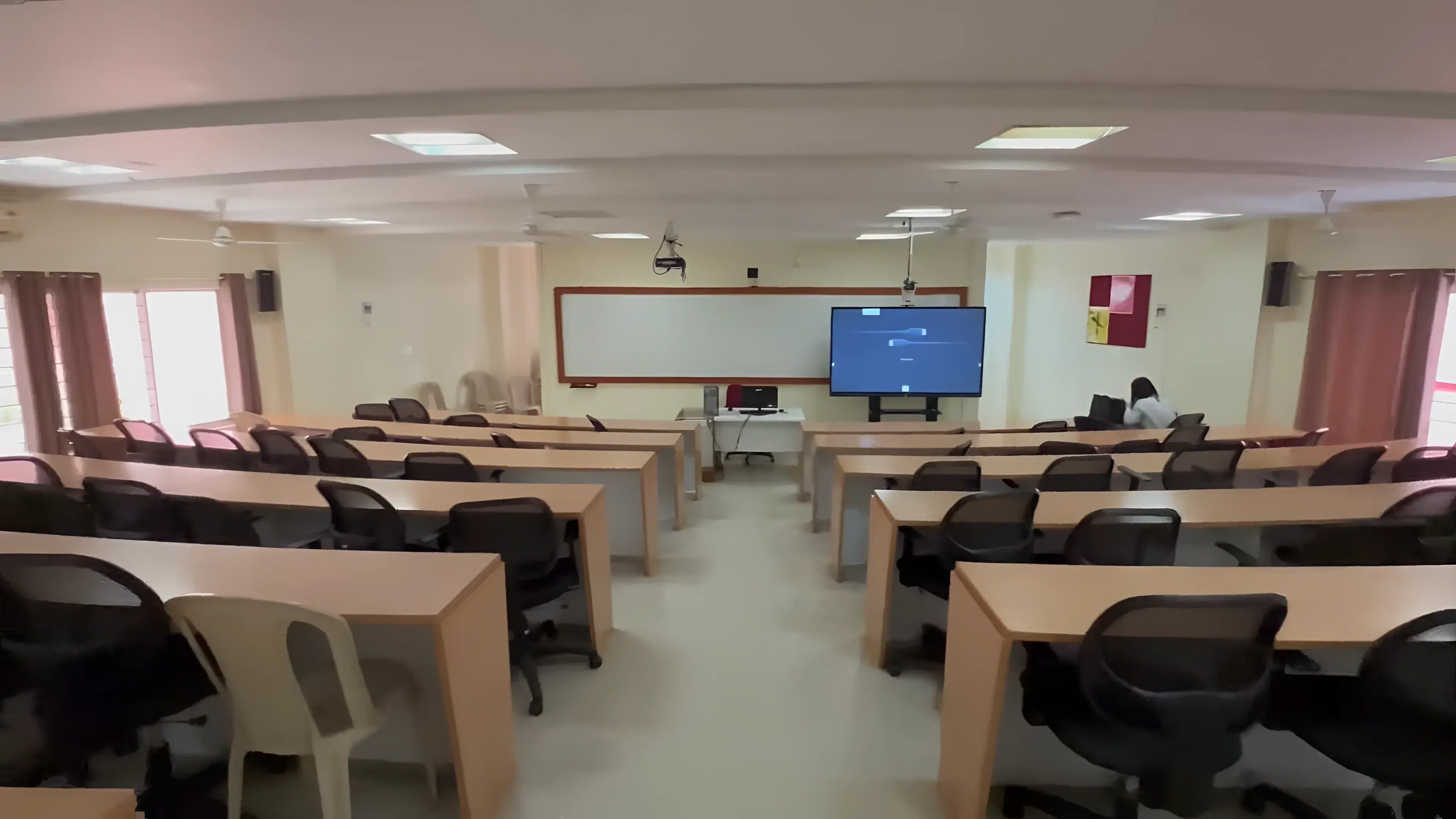 ICFAI Business School Bangalore academic infrastructure photo 4