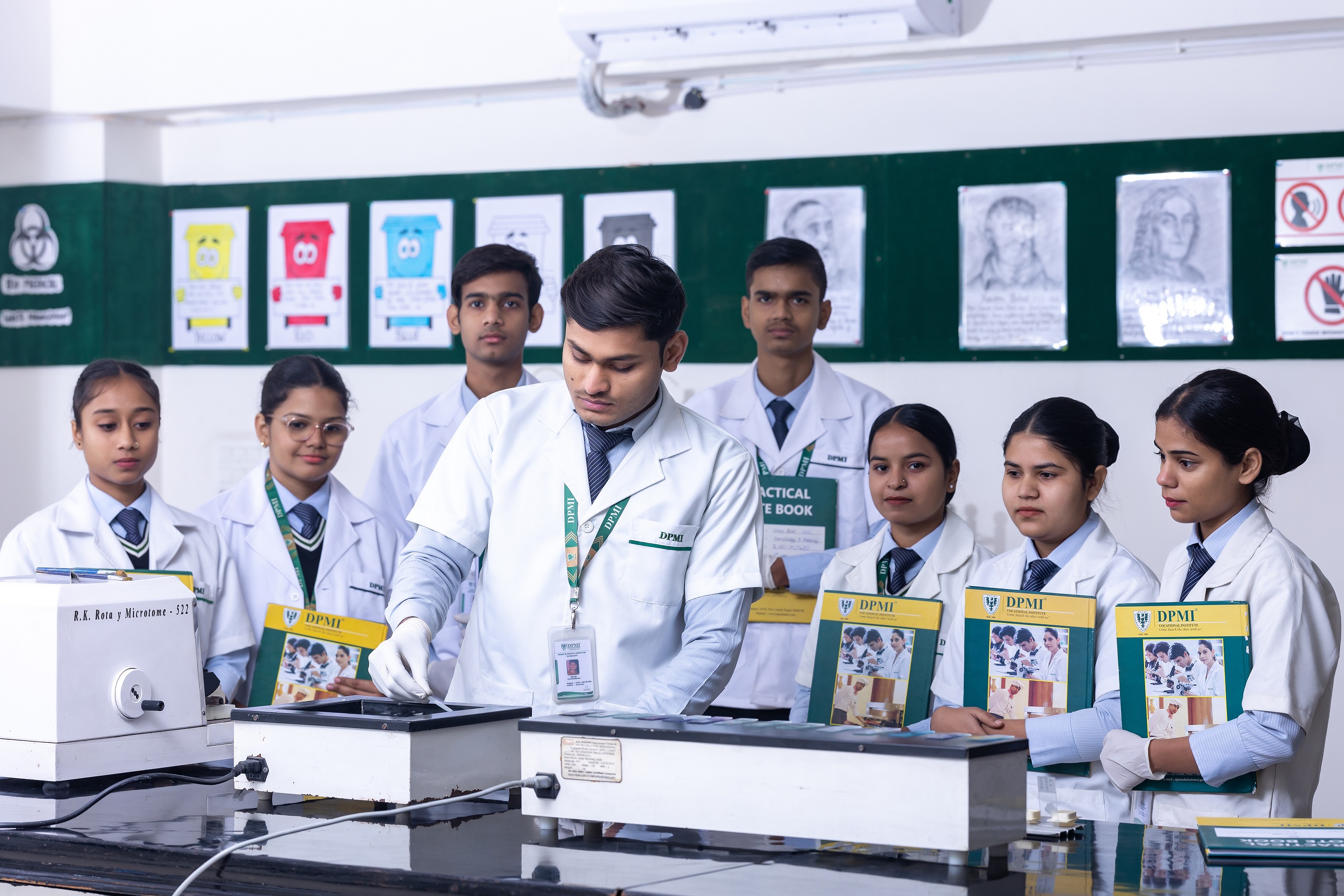 Delhi Paramedical & Management Institute Events photo 74