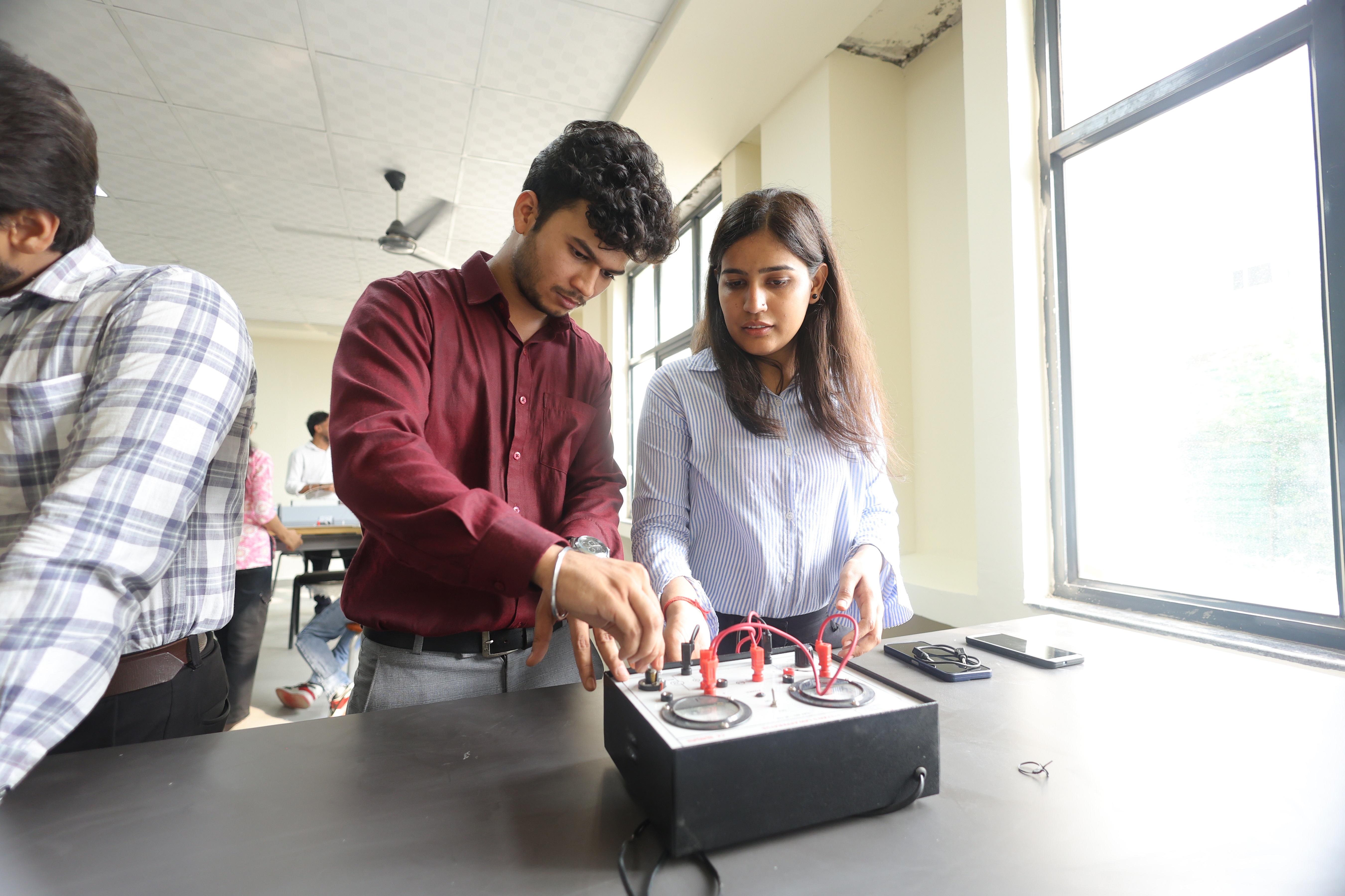 Vikram Sarabhai Institute of Engineering & Technology (VSIET) Labs photo 9