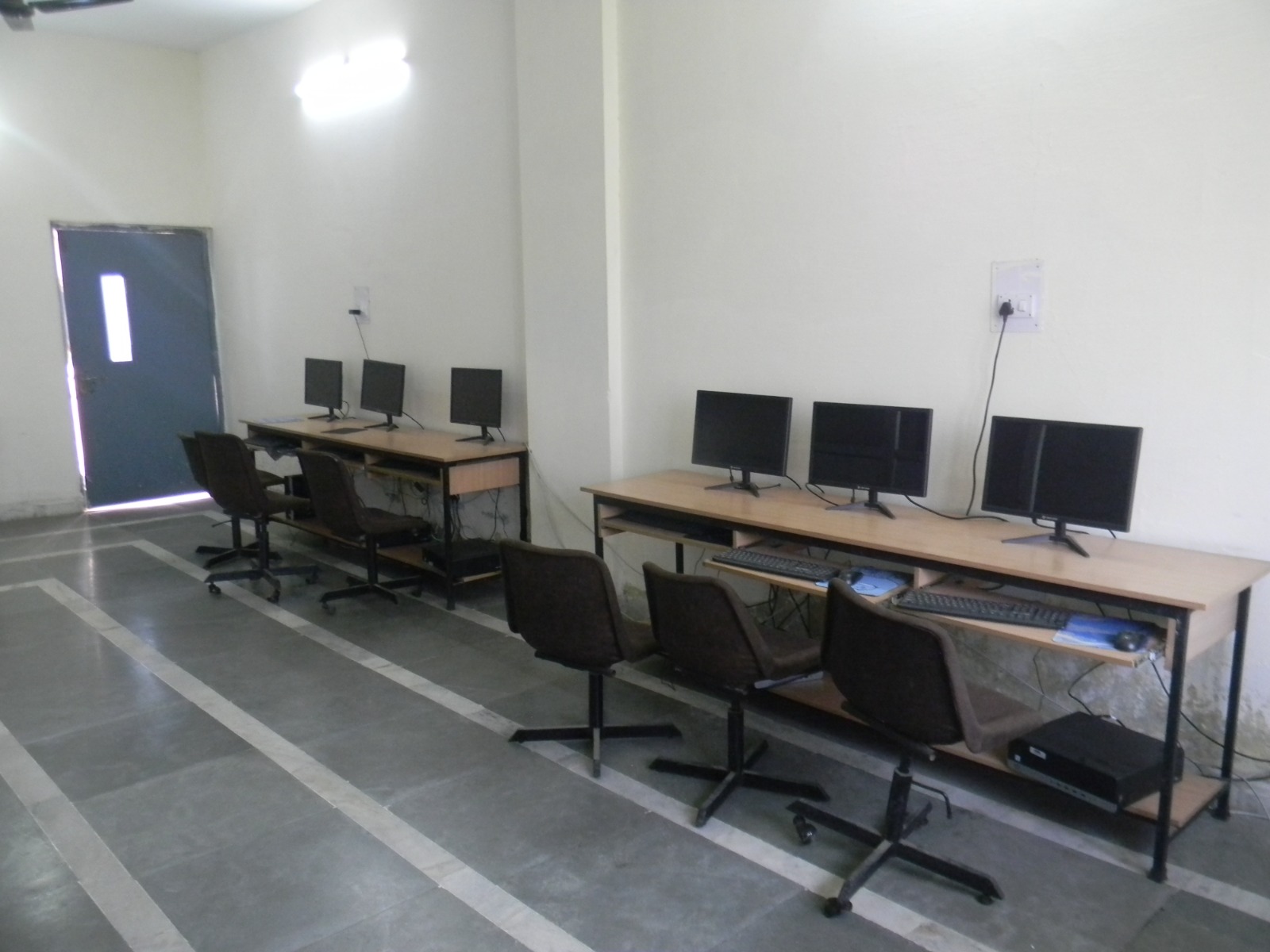 Narmada Shiksha Mahavidyalaya Classroom and Labs photo 7