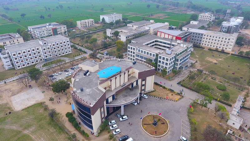 Guru Kashi University Bathinda Academic Building photo 12
