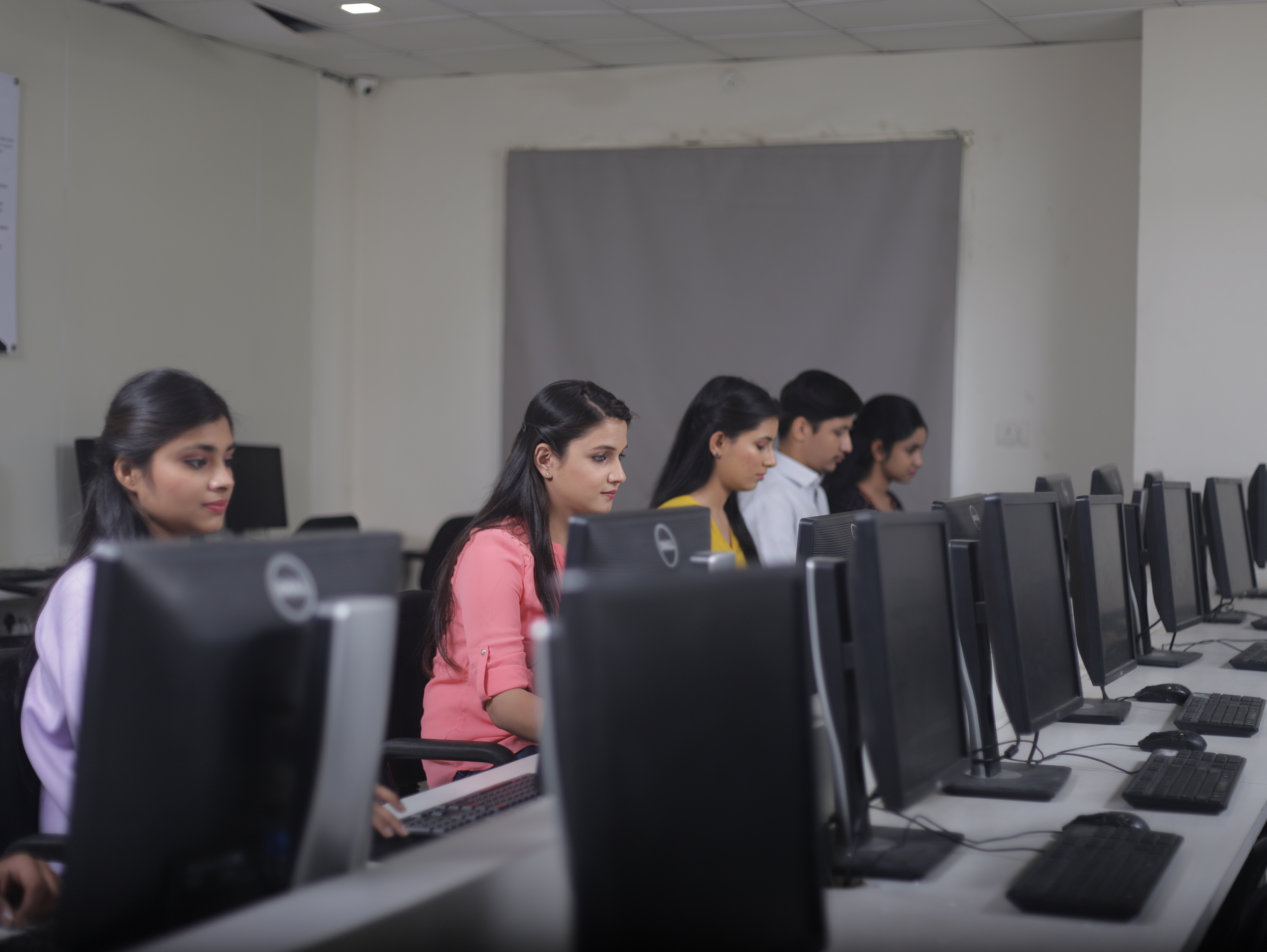 Sri Aurobindo Institute of Technology Indore Labs photo 27
