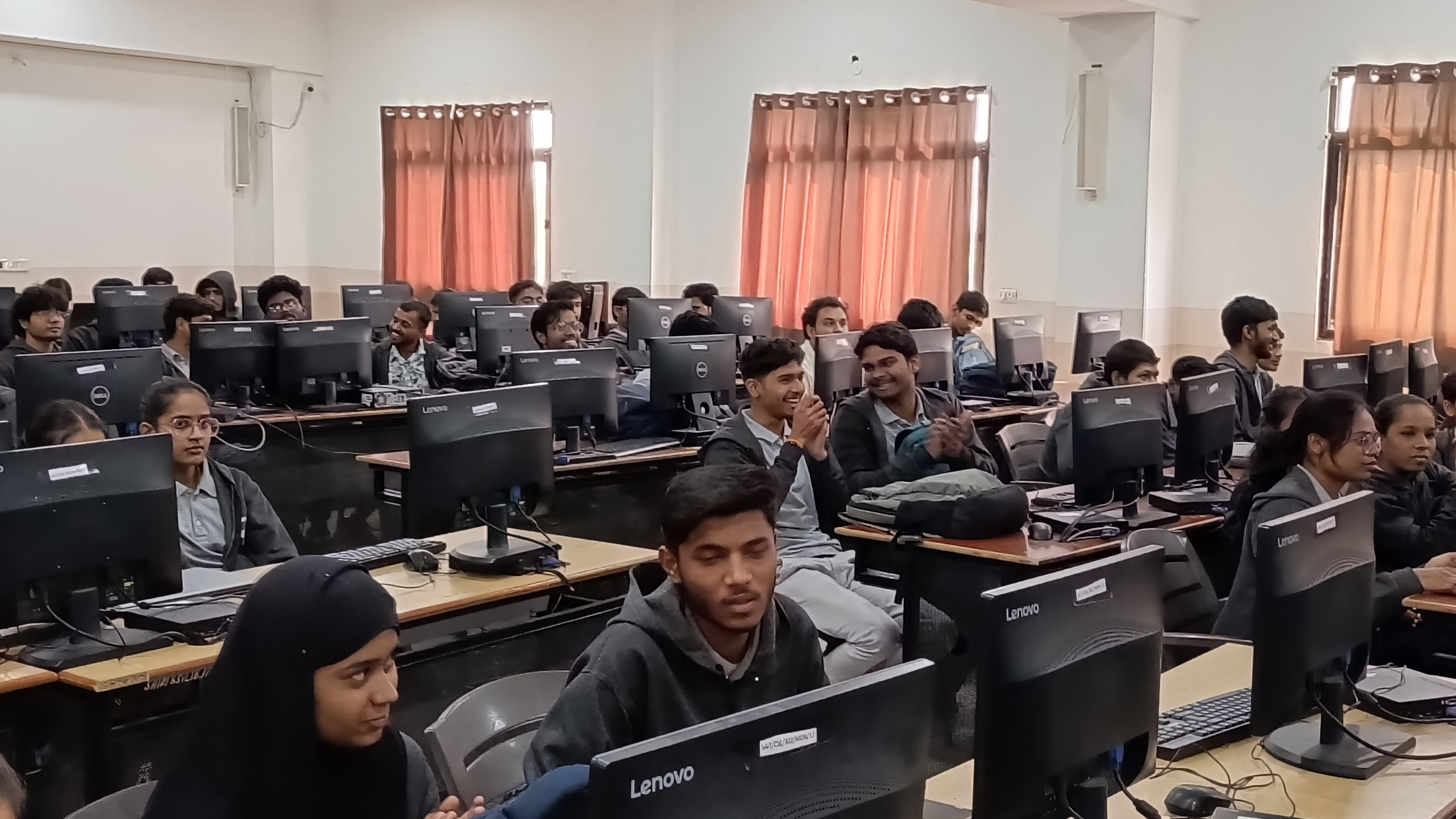 Sri Aurobindo Institute of Technology Indore Labs photo 31