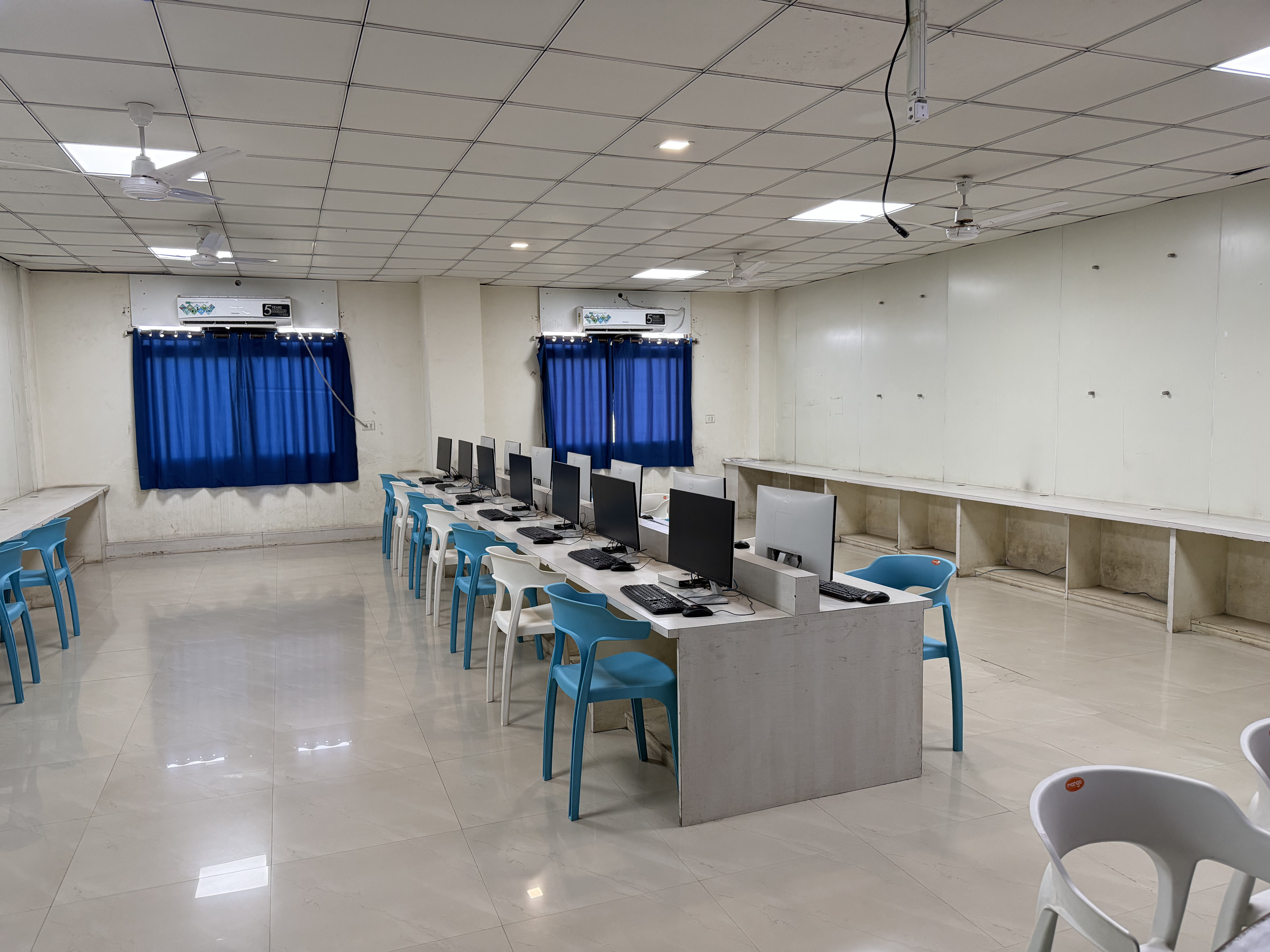 Sri Aurobindo Institute of Technology Indore Labs photo 36