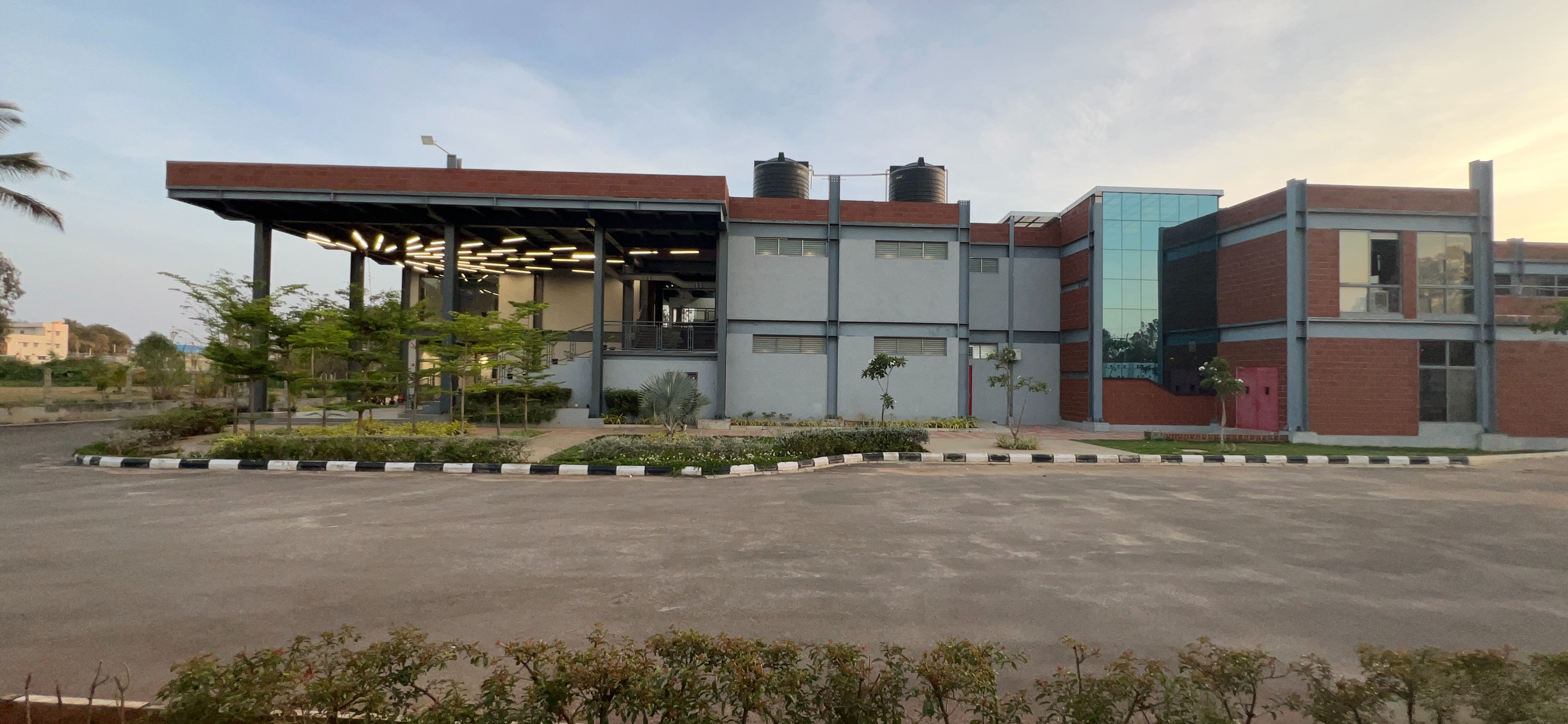 Strate School of Design Bangalore Cafeteria & Campus photo 4