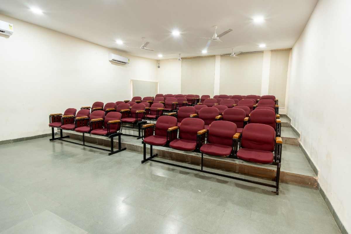 Acropolis Institute of Management Studies & Research Indore Academic Building photo 20