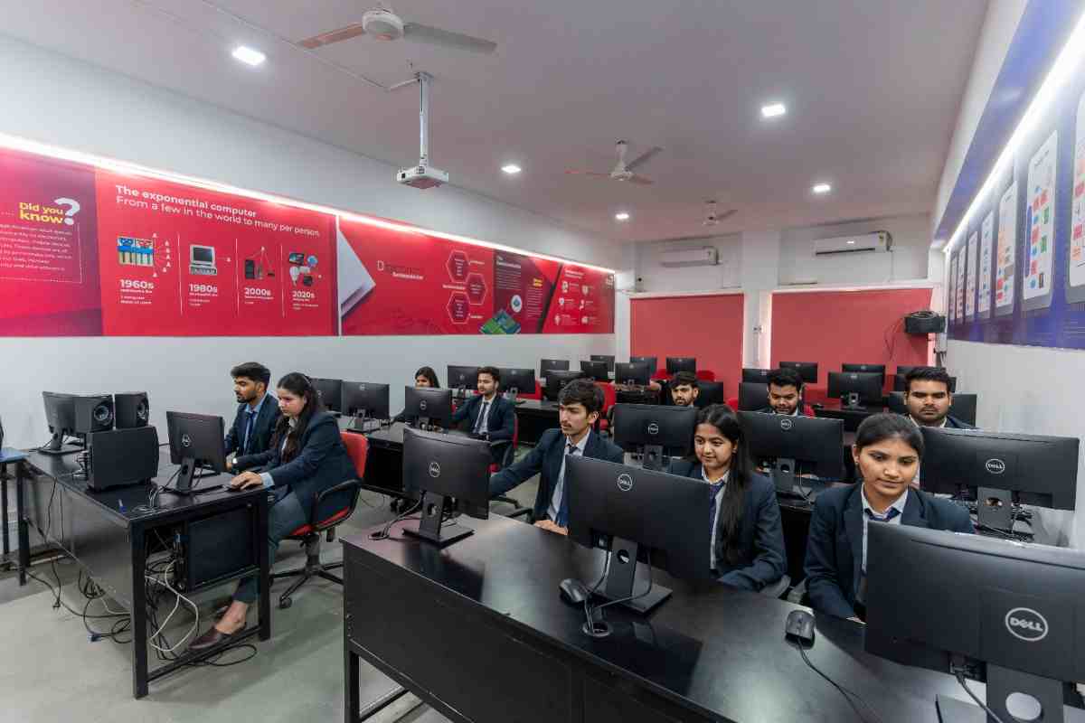 Acropolis Institute of Technology & Research Indore Classroom photo 33